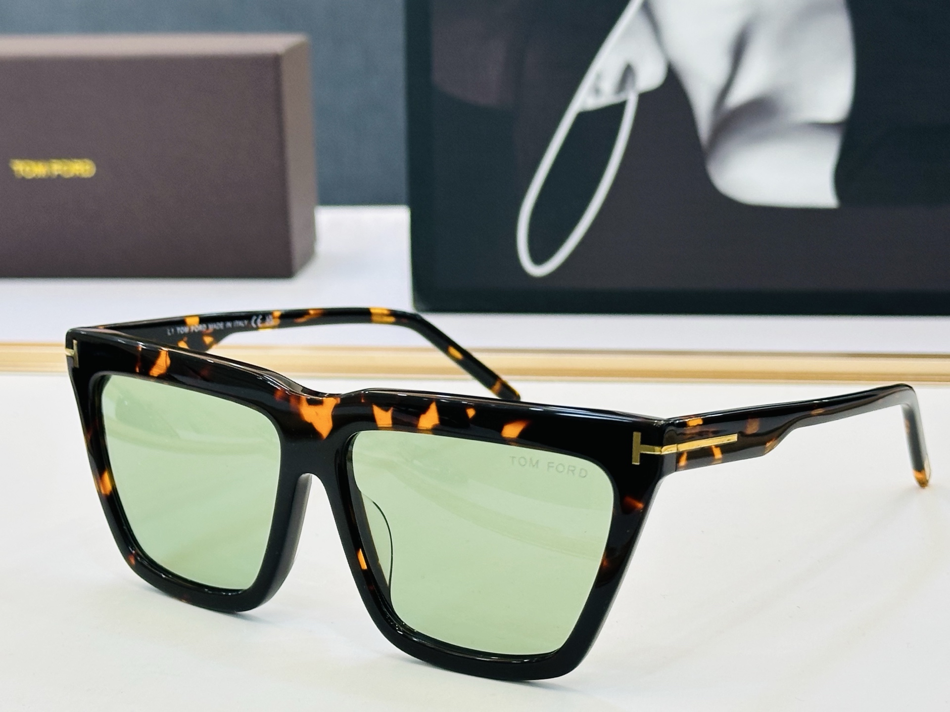 🆕款 TOM FORD🏇汤姆家 MODEL:FT1110 size：56口14-140 🈷️😍时尚潮流 