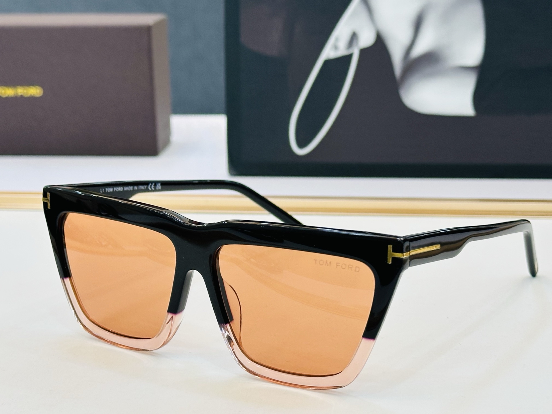 🆕款 TOM FORD🏇汤姆家 MODEL:FT1110 size：56口14-140 🈷️😍时尚潮流 