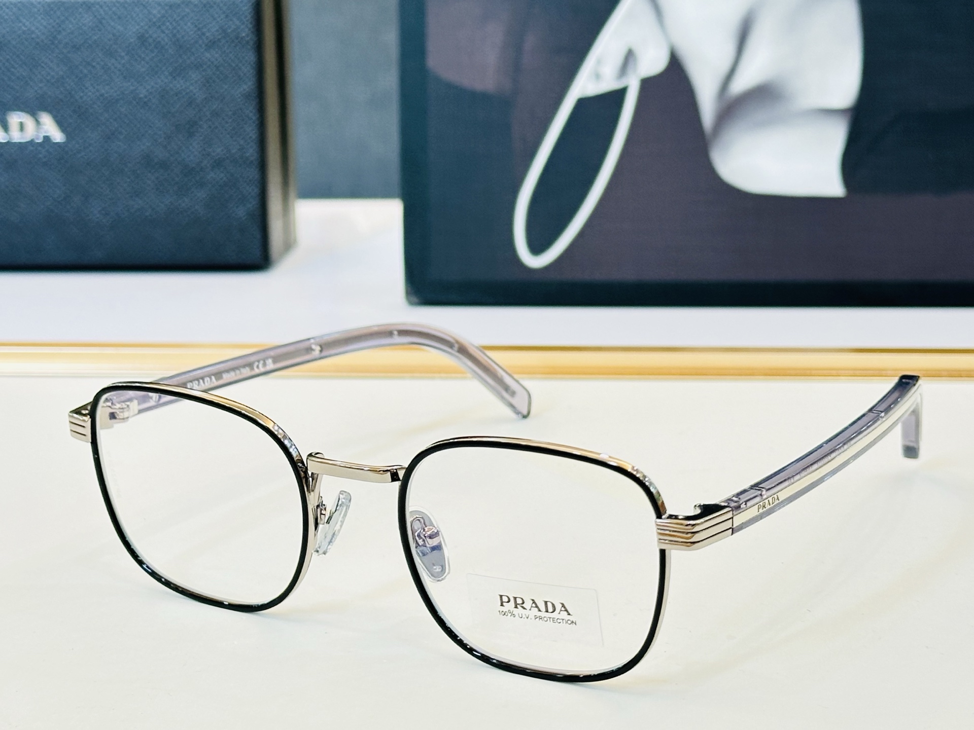 🔺PRAD*🔻普家 PR D50V Size：50口21-145 眼镜系列堪称精湛制作 彰显独特个 一最