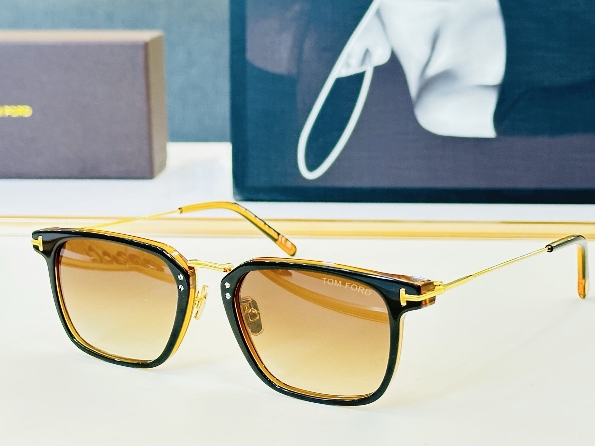 🎉TOM FOR*🎉汤姆家  Model: FT1042  Size：52口21-145 时尚框 👓 一
