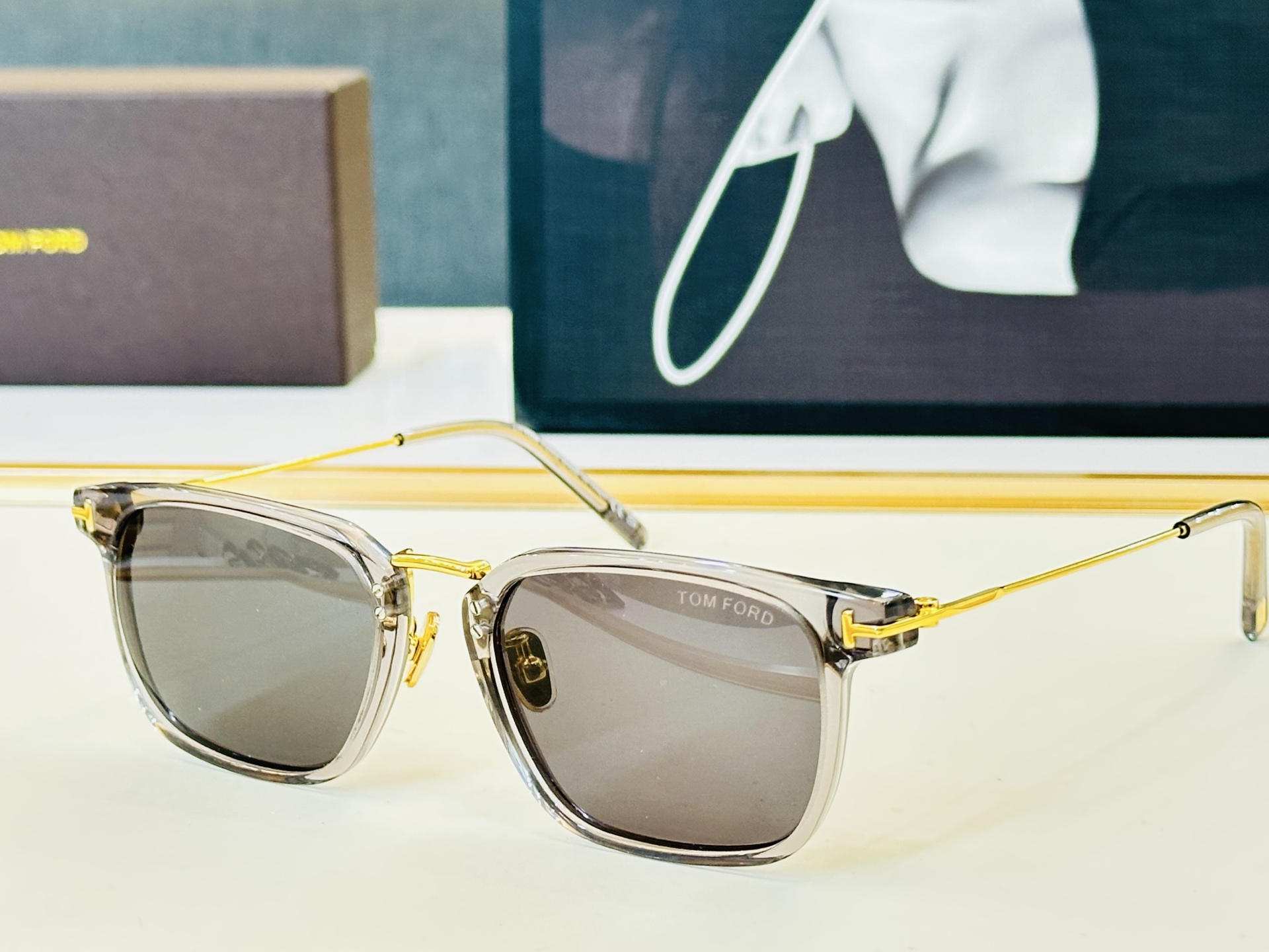🎉TOM FOR*🎉汤姆家  Model: FT1042  Size：52口21-145 时尚框 👓 一
