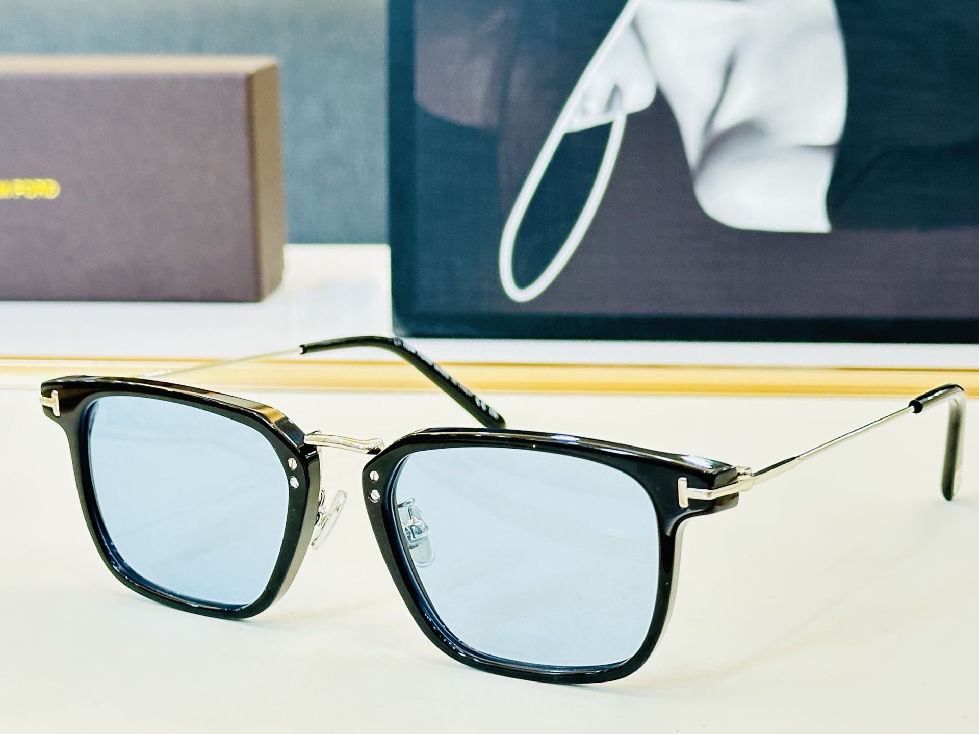 🎉TOM FOR*🎉汤姆家  Model: FT1042  Size：52口21-145 时尚框 👓 一
