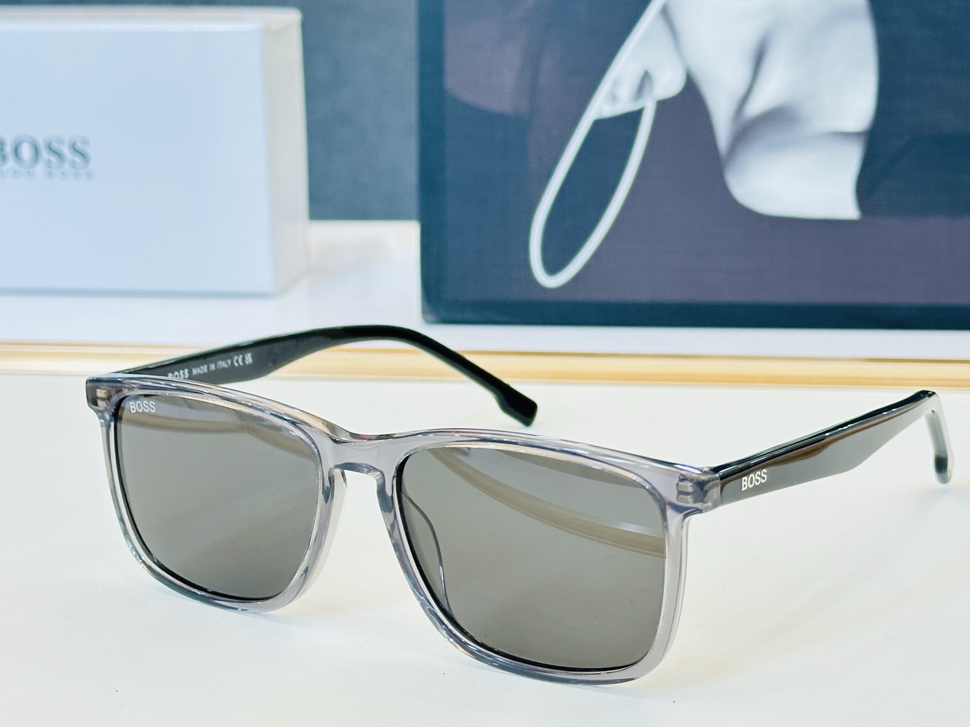 🆕 BOSS 1825-S Size：55口16-145 🕶🕶💋💋👣👣  高品质 不挑脸 经典不过时框型