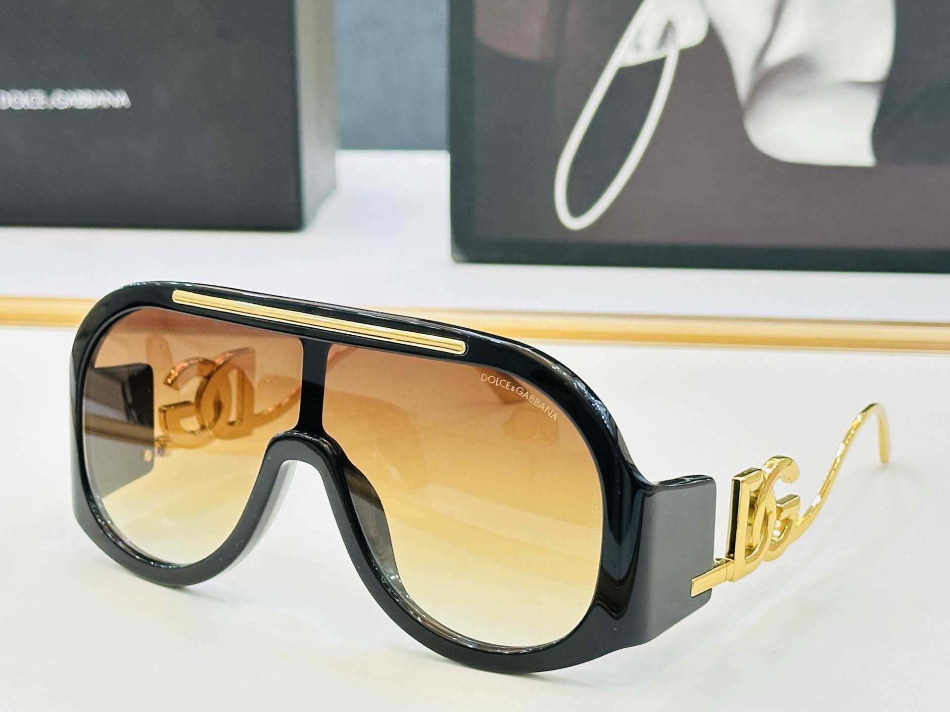 DOLCE&GABBANA* 杜家 DG6202  Size：28口128 质量杠杠的 👍喜欢的快下手 