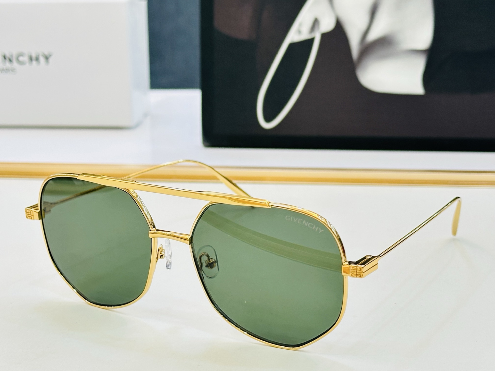 Givench* 纪凡家 GV50026U Size：58口16-145  原单 👍👍细节做工精细 X太