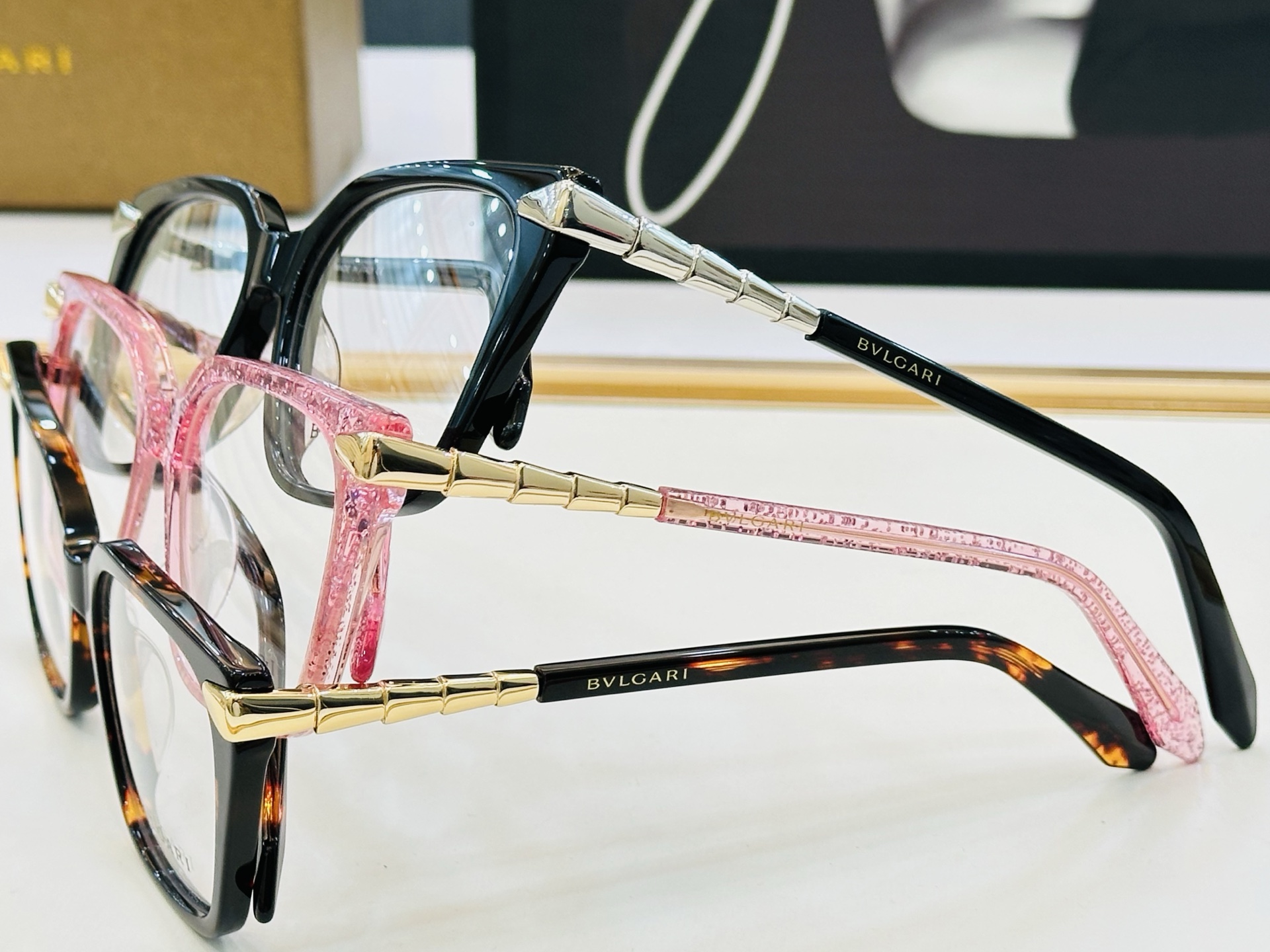 🆕款 官网同售 宝格家 BV50085 👍 Size ：54口17-145 绝对要买😎品质非常完美 L出