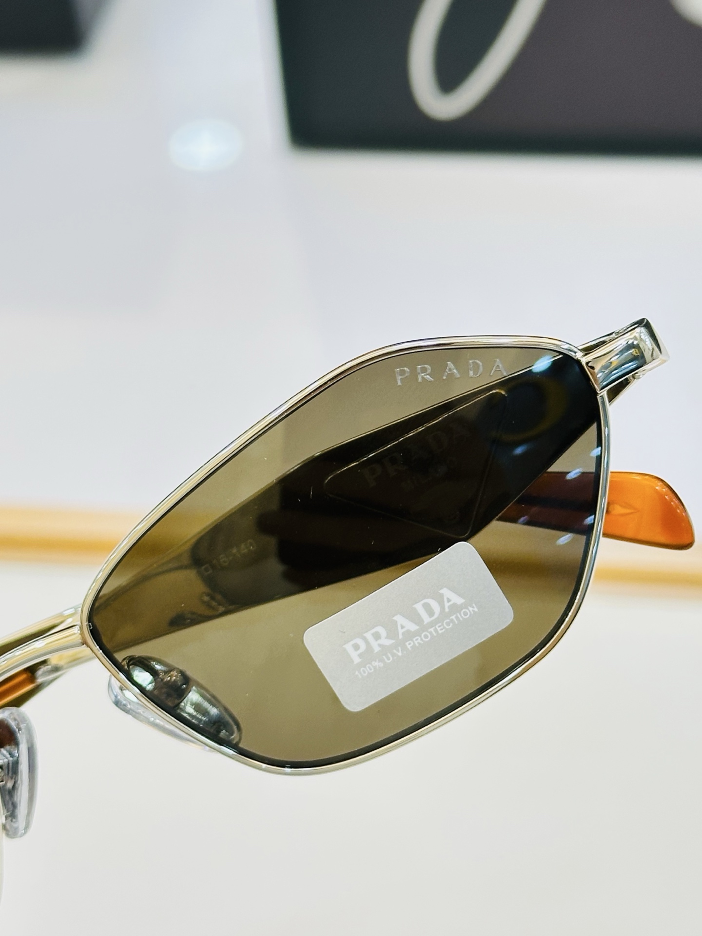 🔺PRAD*🔻普家 PR D50S Size：57口16-140 眼镜系列堪称精湛制作 彰显独特个性 M
