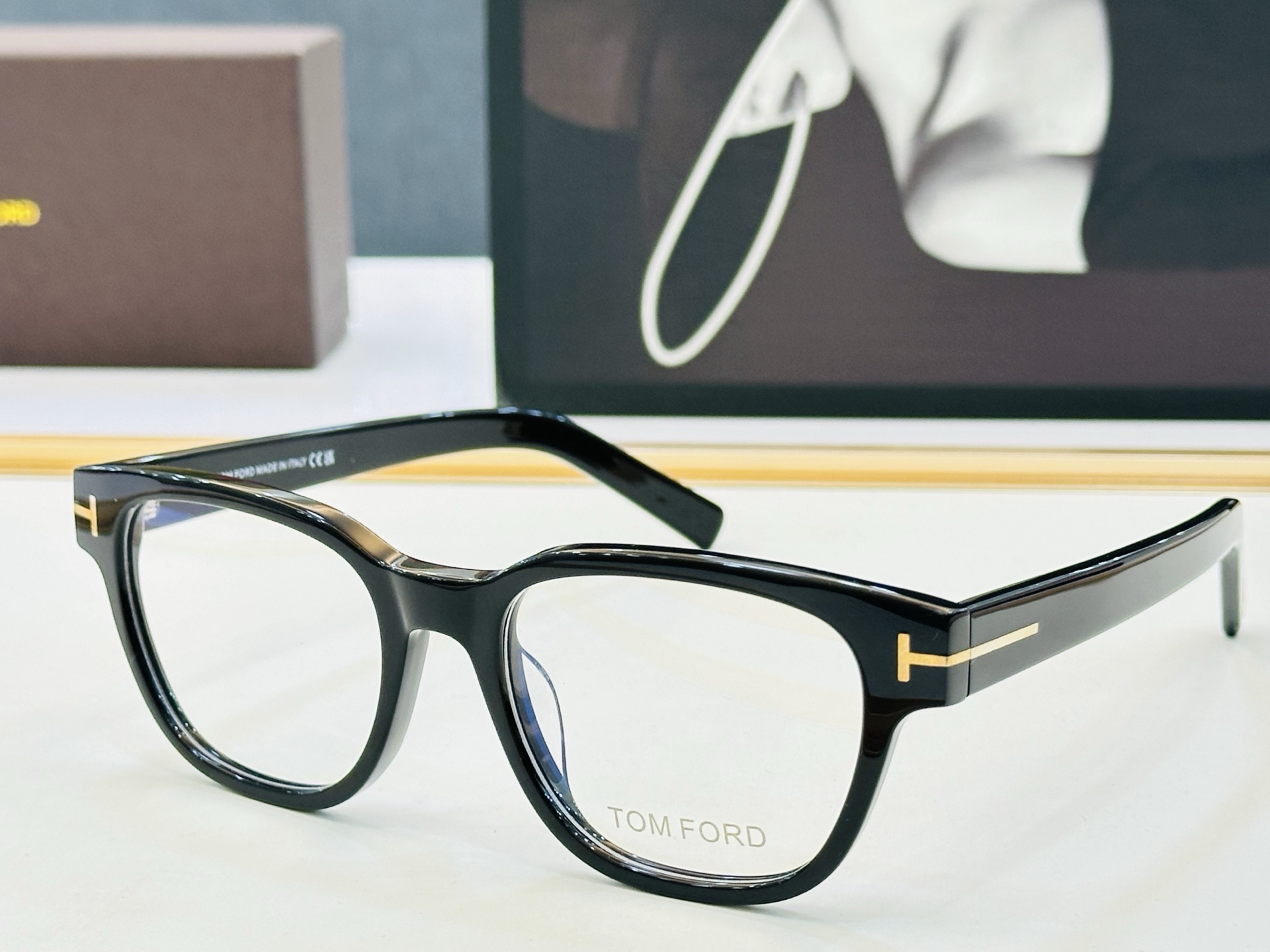 🆕款 TOM FORD🏇汤姆家 MODEL: 5977-B size：52口19-145  😍L时尚潮流