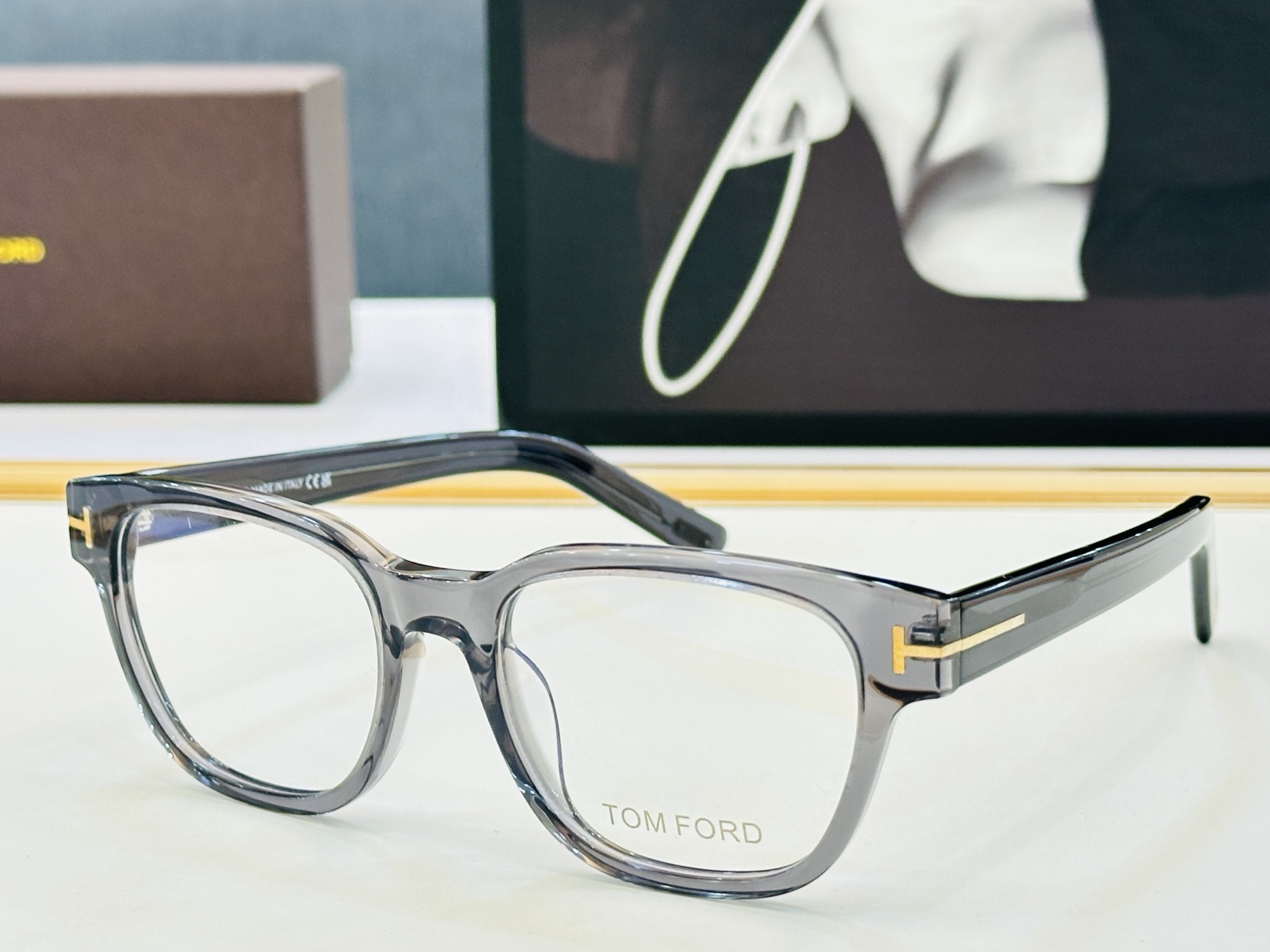 🆕款 TOM FORD🏇汤姆家 MODEL: 5977-B size：52口19-145  😍L时尚潮流