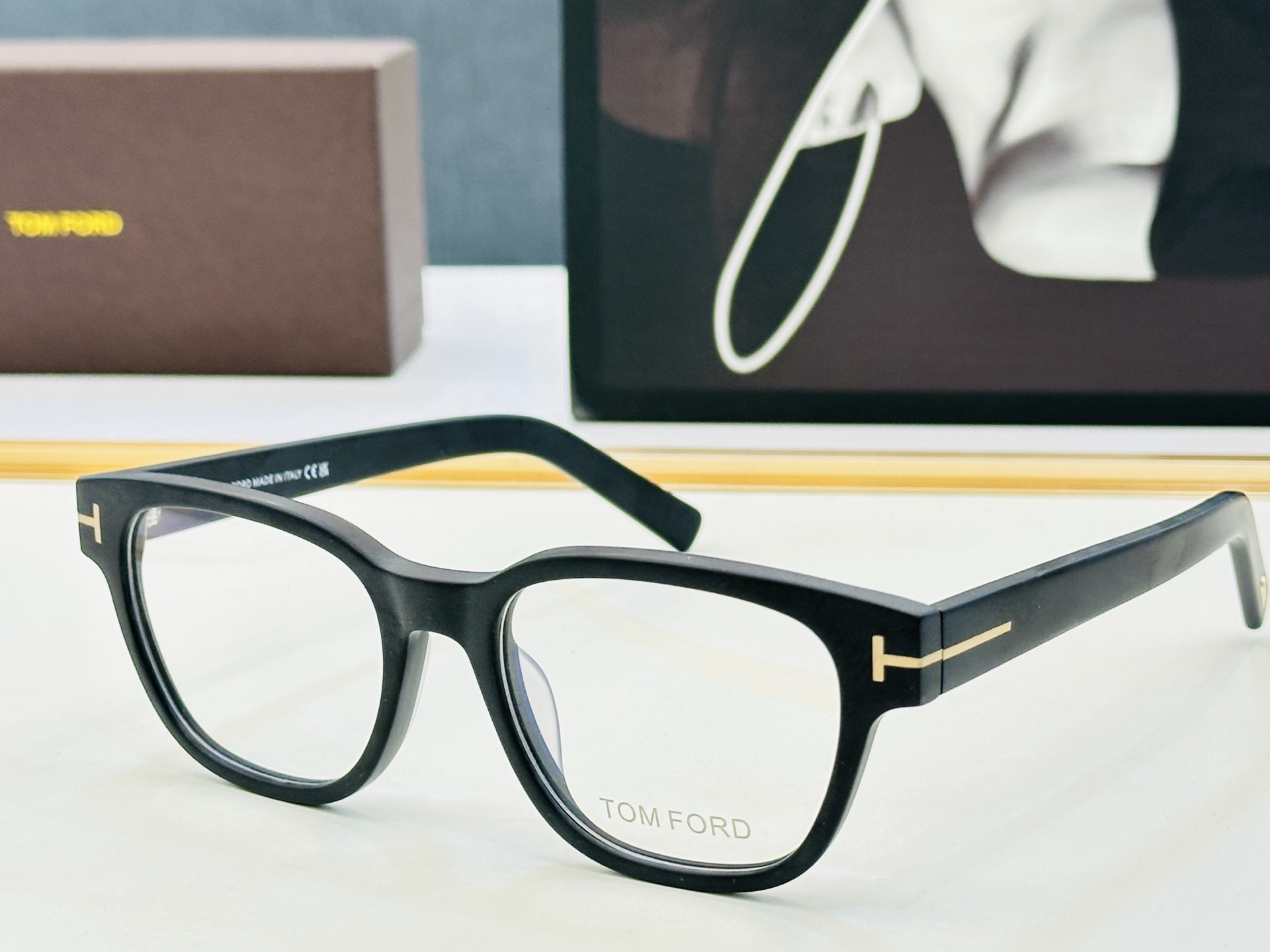🆕款 TOM FORD🏇汤姆家 MODEL: 5977-B size：52口19-145  😍L时尚潮流