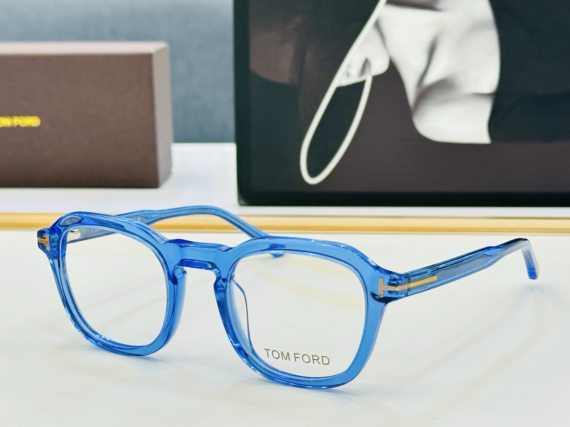 🆕款 TOM FORD🏇汤姆家 MODEL: 5836-B size：49口23-145  😍L时尚潮流