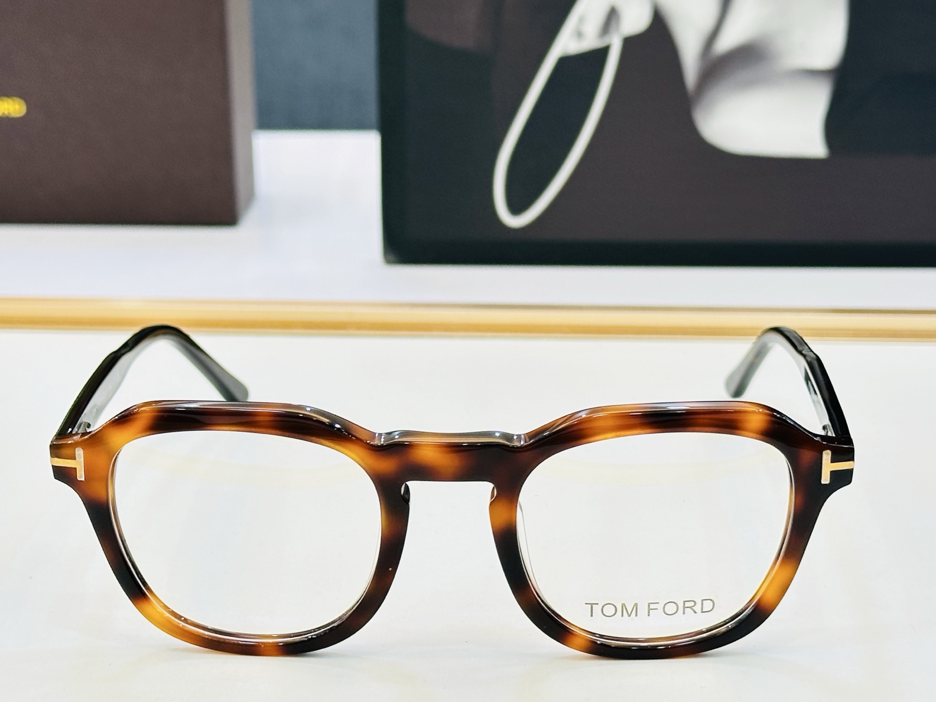 🆕款 TOM FORD🏇汤姆家 MODEL: 5836-B size：49口23-145  😍L时尚潮流