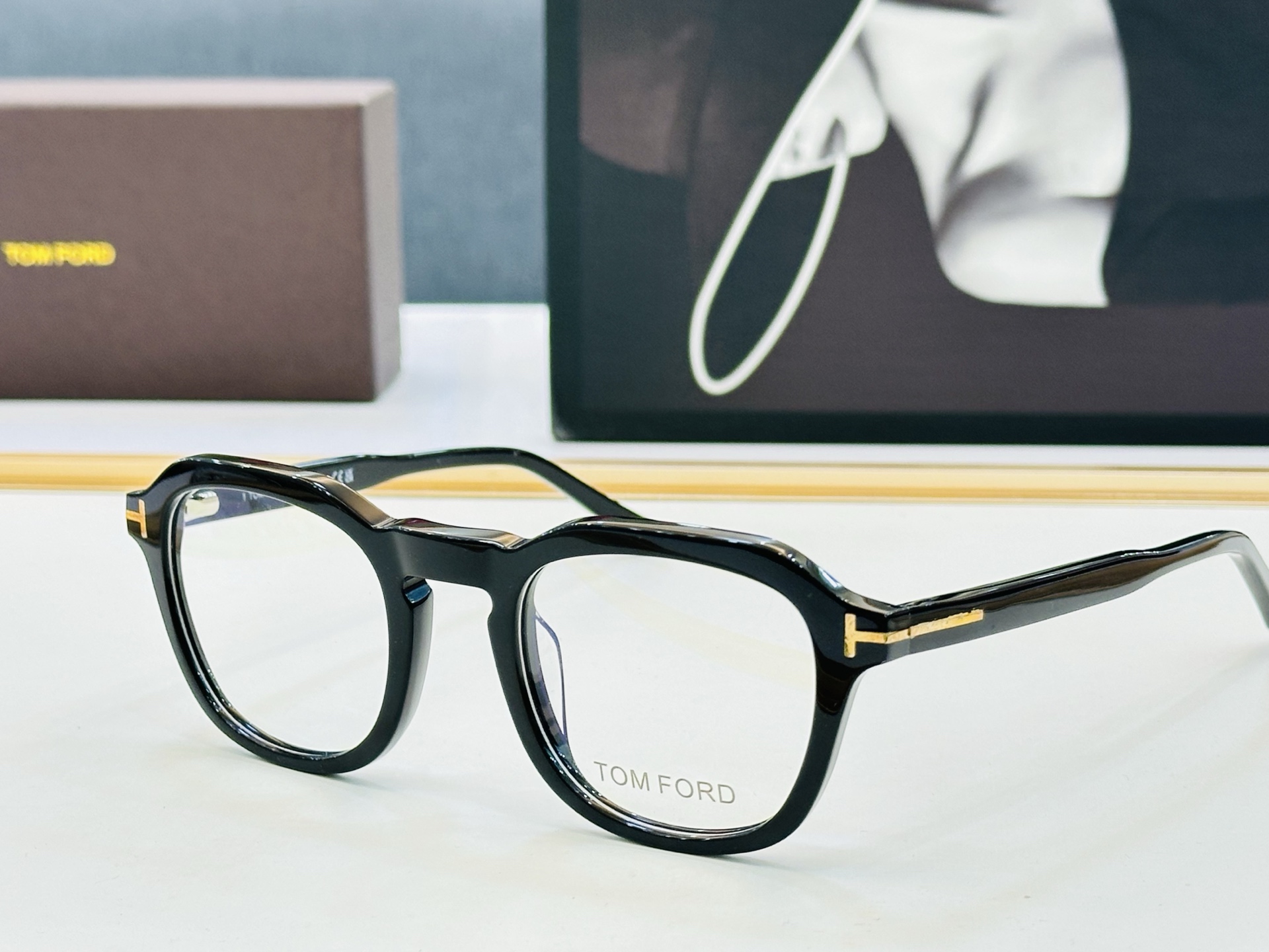 🆕款 TOM FORD🏇汤姆家 MODEL: 5836-B size：49口23-145  😍L时尚潮流