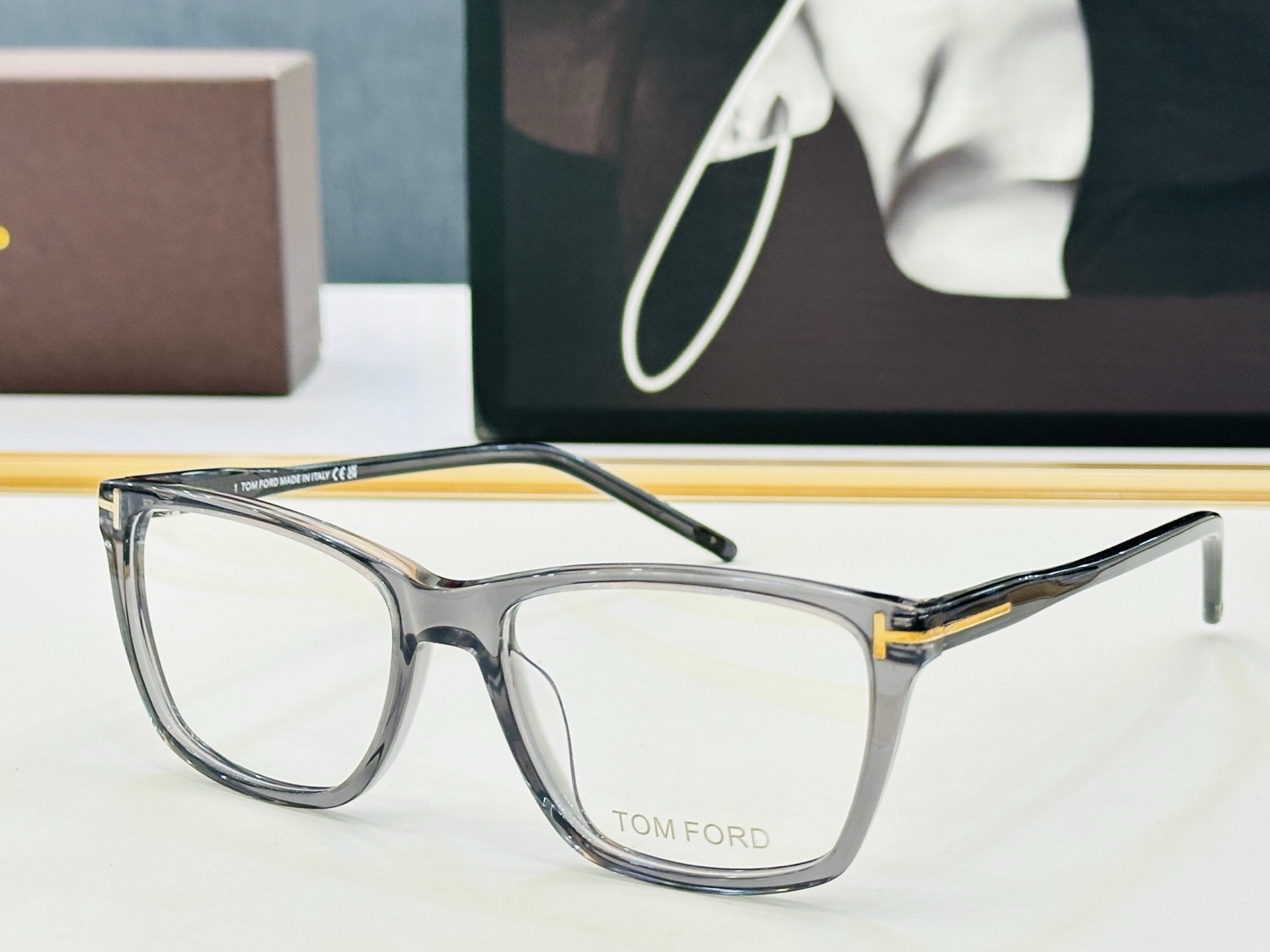 🆕款 TOM FORD🏇汤姆家 MODEL: 5817-B size：54口17-145  😍L时尚潮流