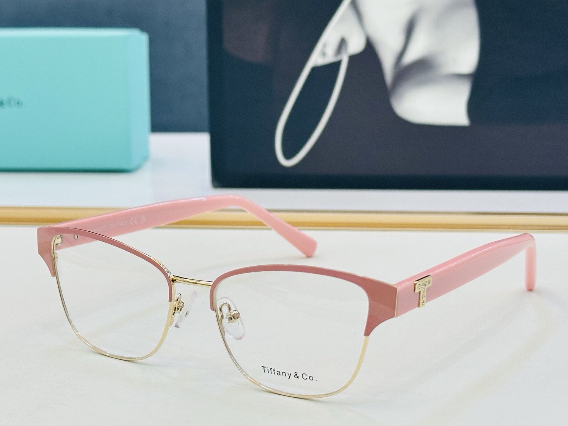 蒂芙家 Tiffany & CO. TF1152B   Size：52口16-140 时尚太阳镜架 👍J