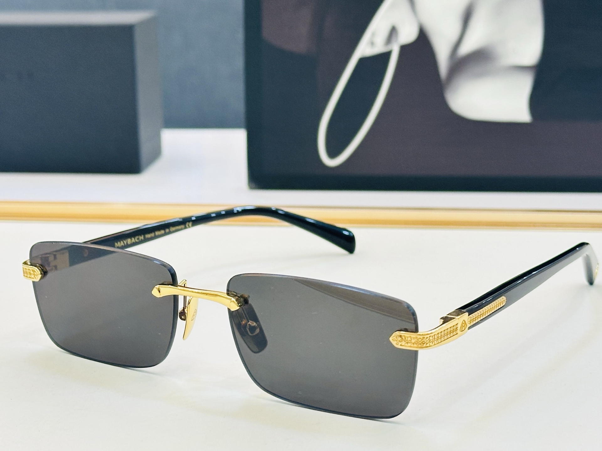 NO:866141,High-quality Maybach, exquisite workmanship, MAYBAC*H Z25 Size 56 mouth 18-145, full texture A high-quality glasses, sunglasses, sunglasses, glasses19860909高品质 迈巴赫 做工精美MAYBAC*H Z25 Size56口18-145质感十足 A高品质 眼镜墨镜太阳镜,眼镜,glasses