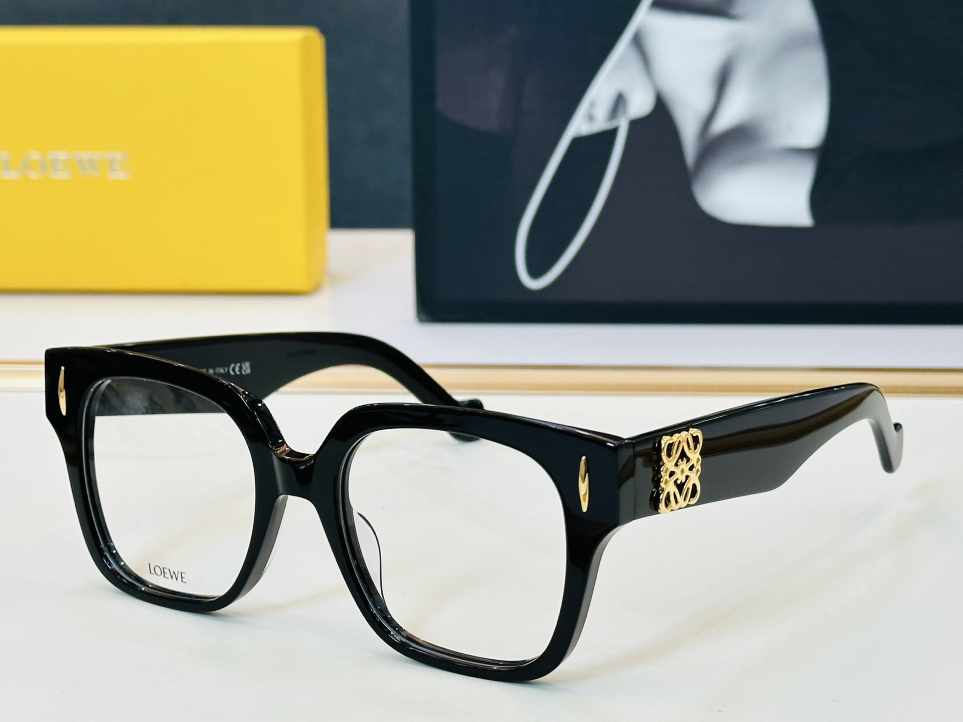 NO:866224,Loewe LW50069I Size 51 mouth 19-140 is more beautiful in kind and available for sale now!  All the details are shown in real photos. Wen is not in stock much. Smile] Glasses, sunglasses, sunglasses, glasses, loewe19860909罗意威 LW50069I Size51口19-140实物更美 现货发售！细节全部实拍展示 wen现货不多 微笑] 眼镜墨镜太阳镜,眼镜,loewe,glasses