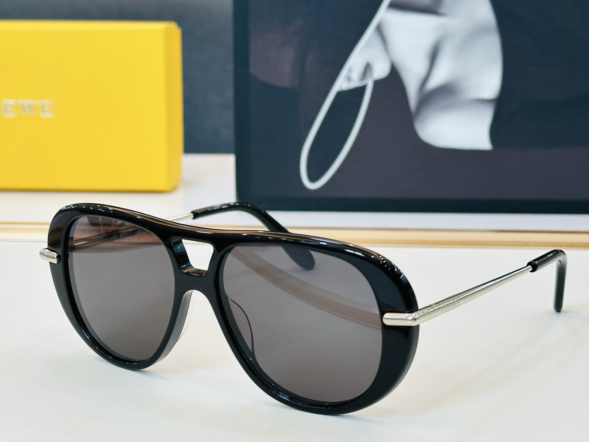 NO:866236,Loewe LW50112I Size 51 mouth 18-140 is more beautiful in kind and available for sale now!  All details are shown in real photos. We don’t have many in stock. Smile] Glasses, sunglasses, sunglasses, glasses, loewe19860909罗意威 LW50112I Size51口18-140实物更美 现货发售！细节全部实拍展示 we现货不多 微笑] 眼镜墨镜太阳镜,眼镜,loewe,glasses