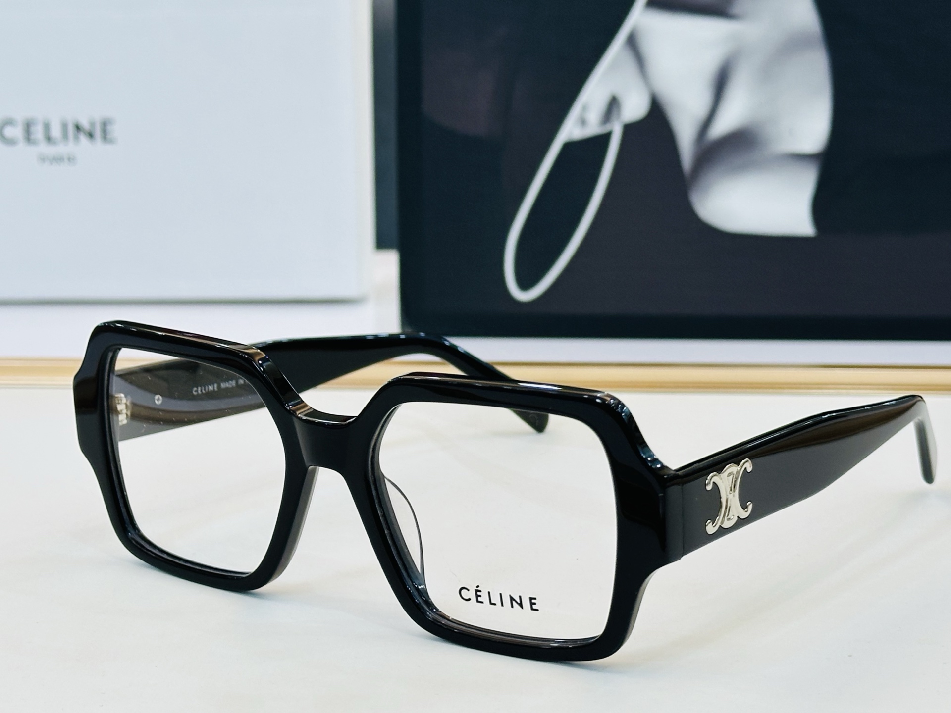 【CELINE】赛琳 CL50131  Size：54口19-145 一直热销的款式 质感强  L工艺超