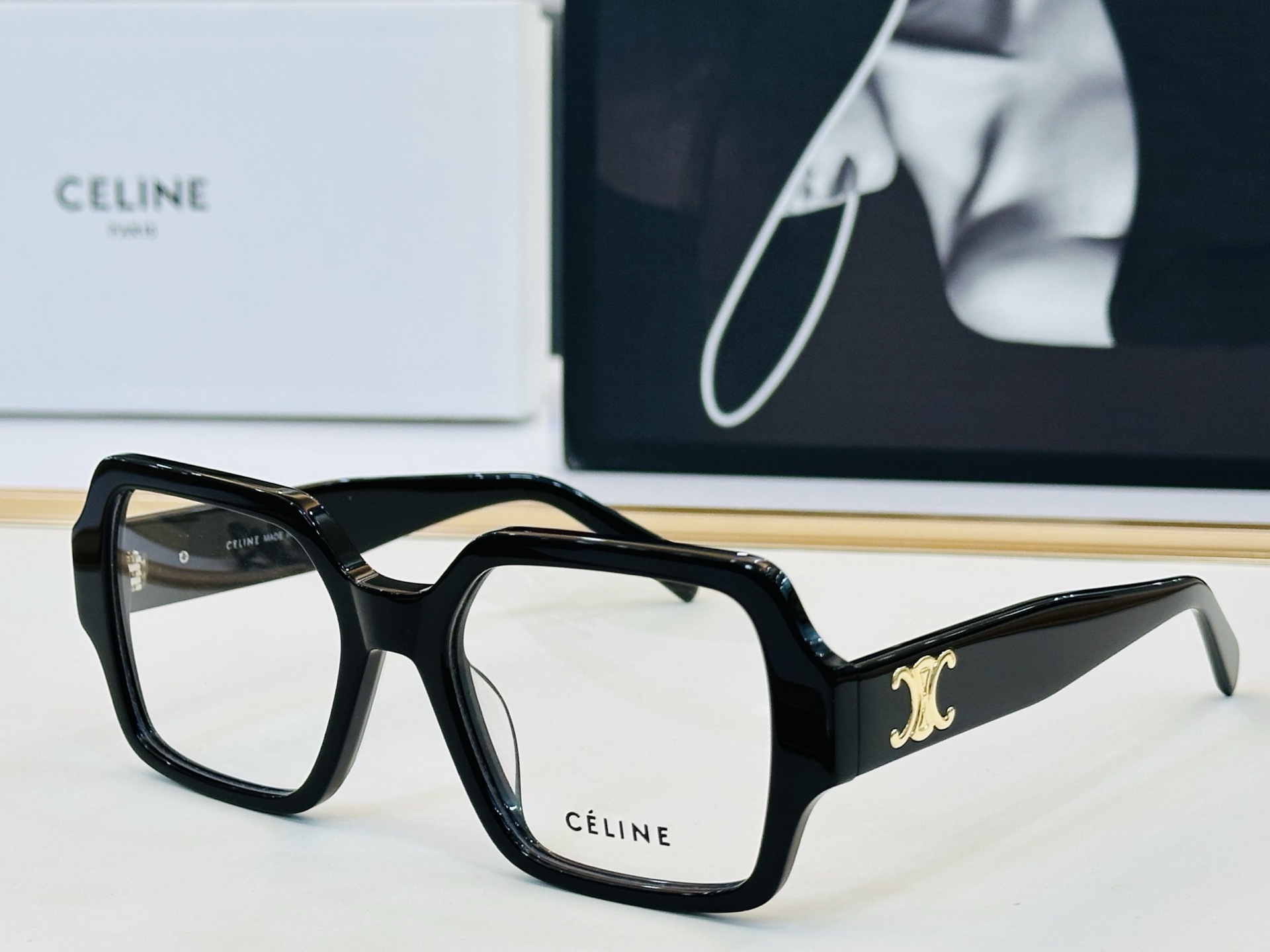 【CELINE】赛琳 CL50131  Size：54口19-145 一直热销的款式 质感强  L工艺超