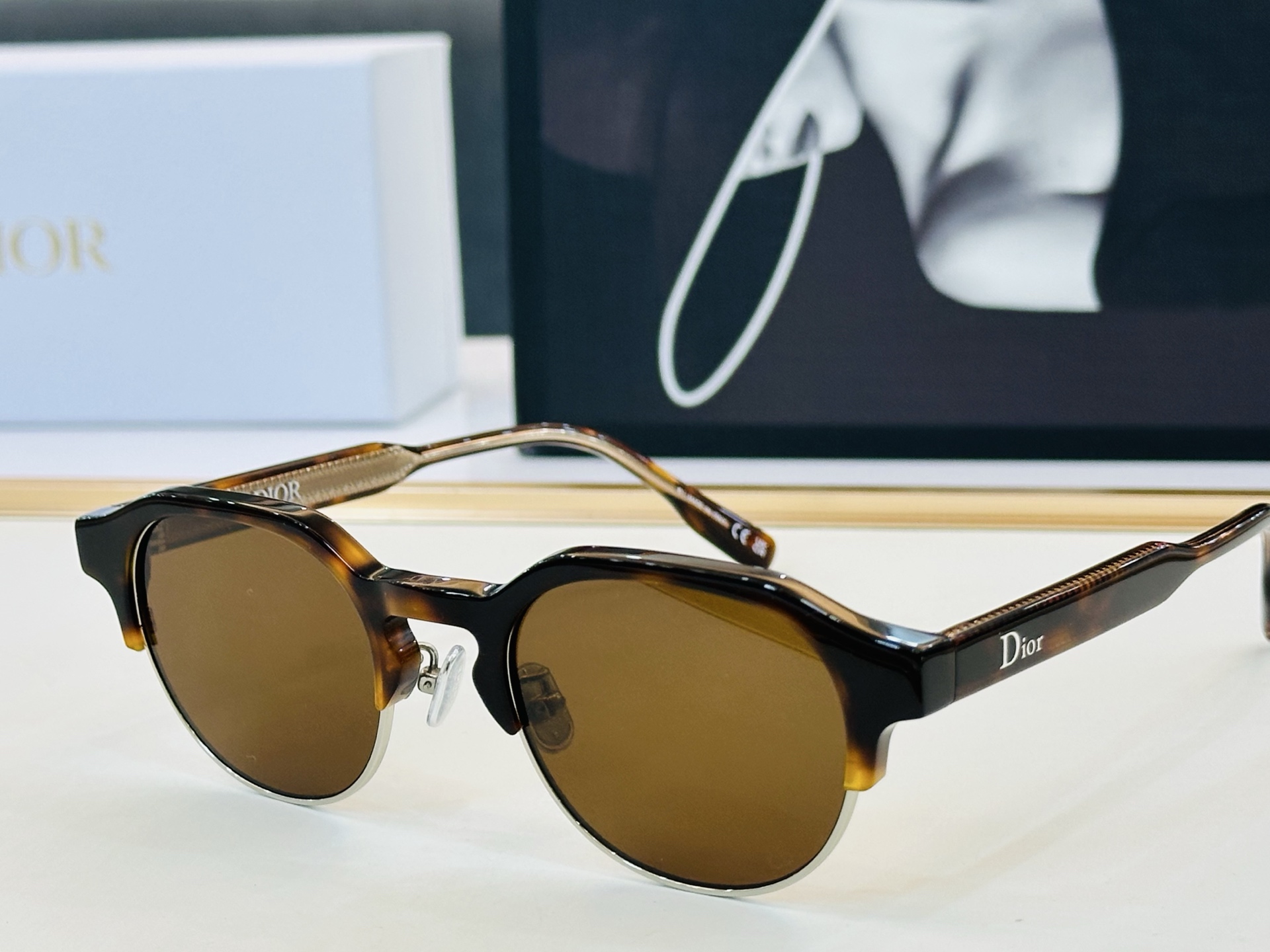 🔻🔻🔻DIO* 迪家 R1I Size：49口22-145 春夏款墨镜 😎🔆 FD搭配镜腿精致 质量上佳