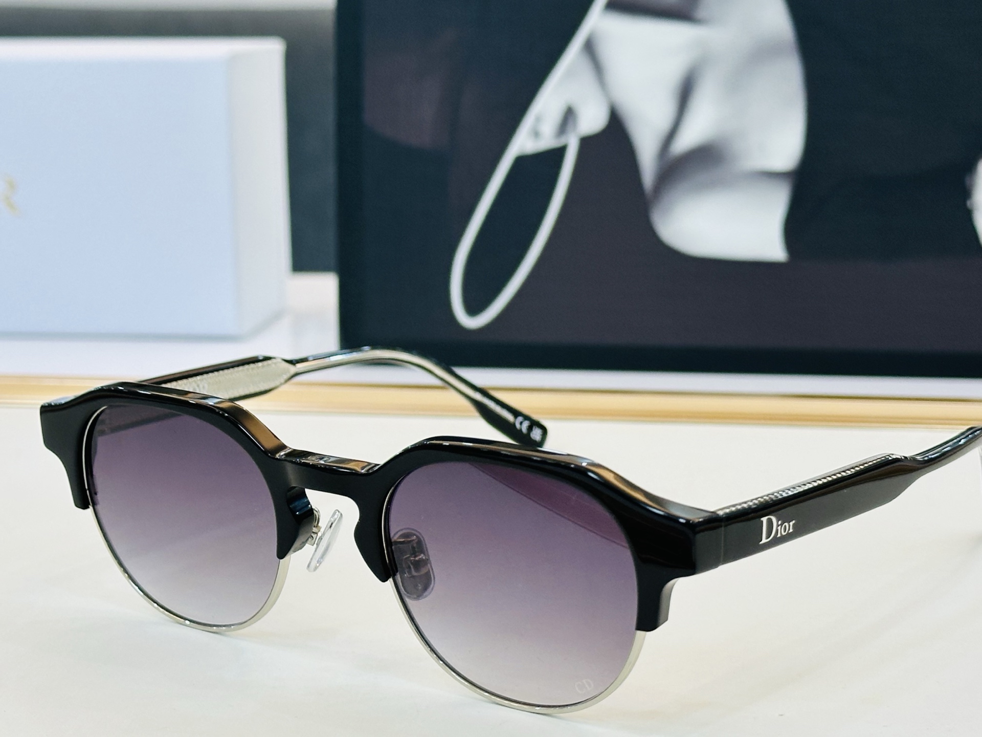 🔻🔻🔻DIO* 迪家 R1I Size：49口22-145 春夏款墨镜 😎🔆 FD搭配镜腿精致 质量上佳