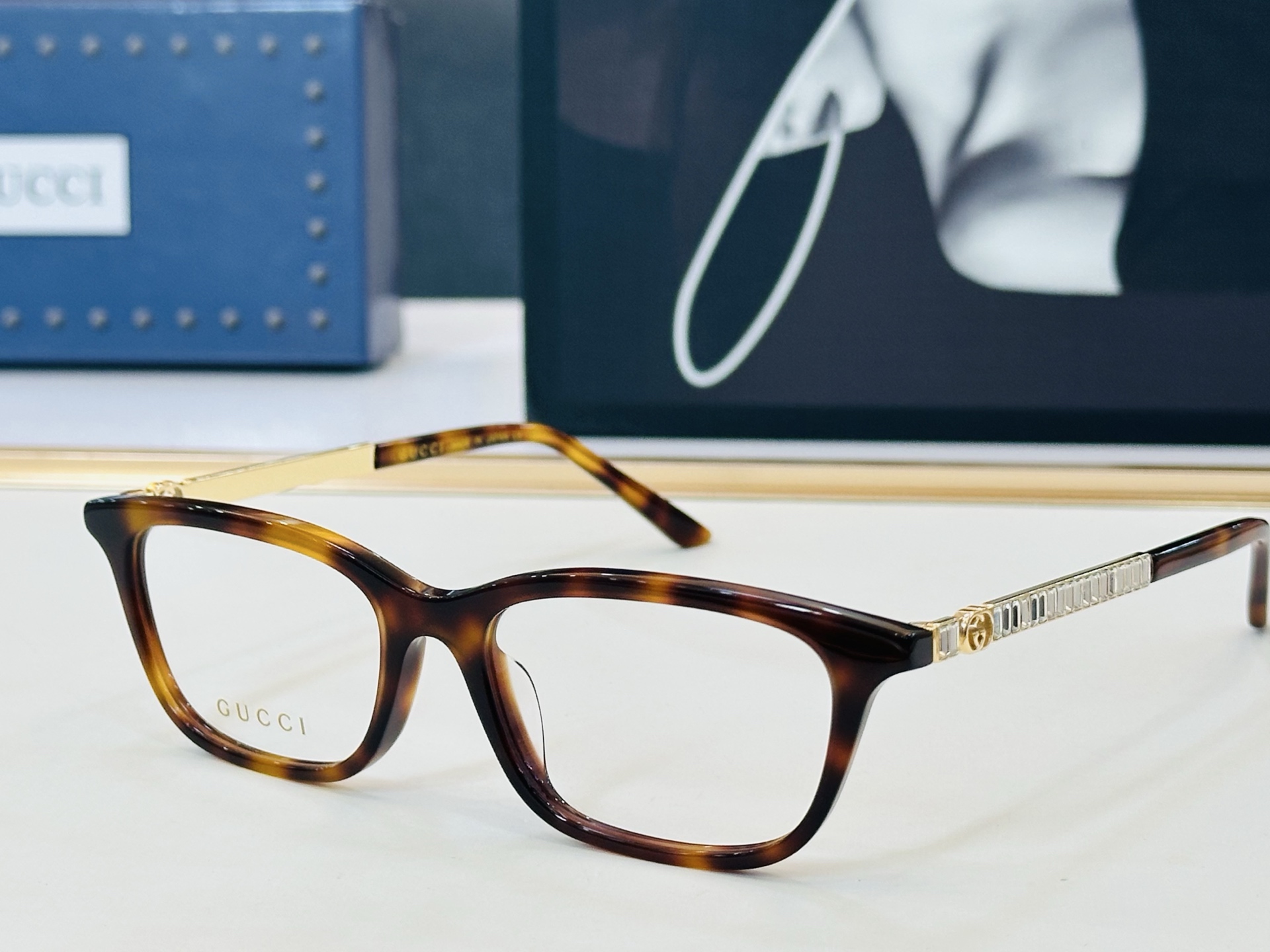 GUCC* 古家 GG2213S 🐝🐝系列 Size：52口16-145 🍁🍁 W超绝品质 。