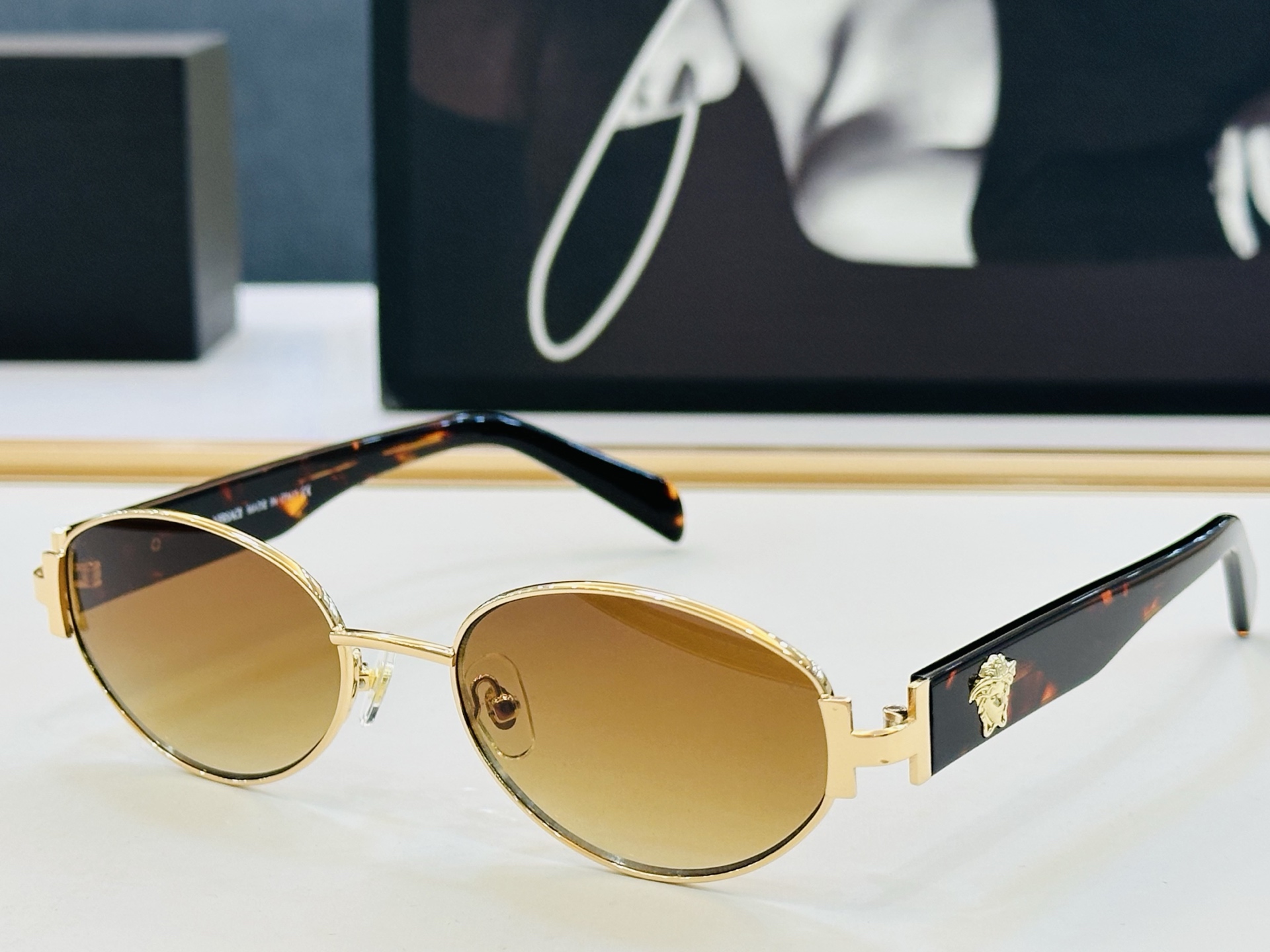 🎉🎉范思家 VERSACE✨VE2395 Size：53口18-140  ✨L有范
