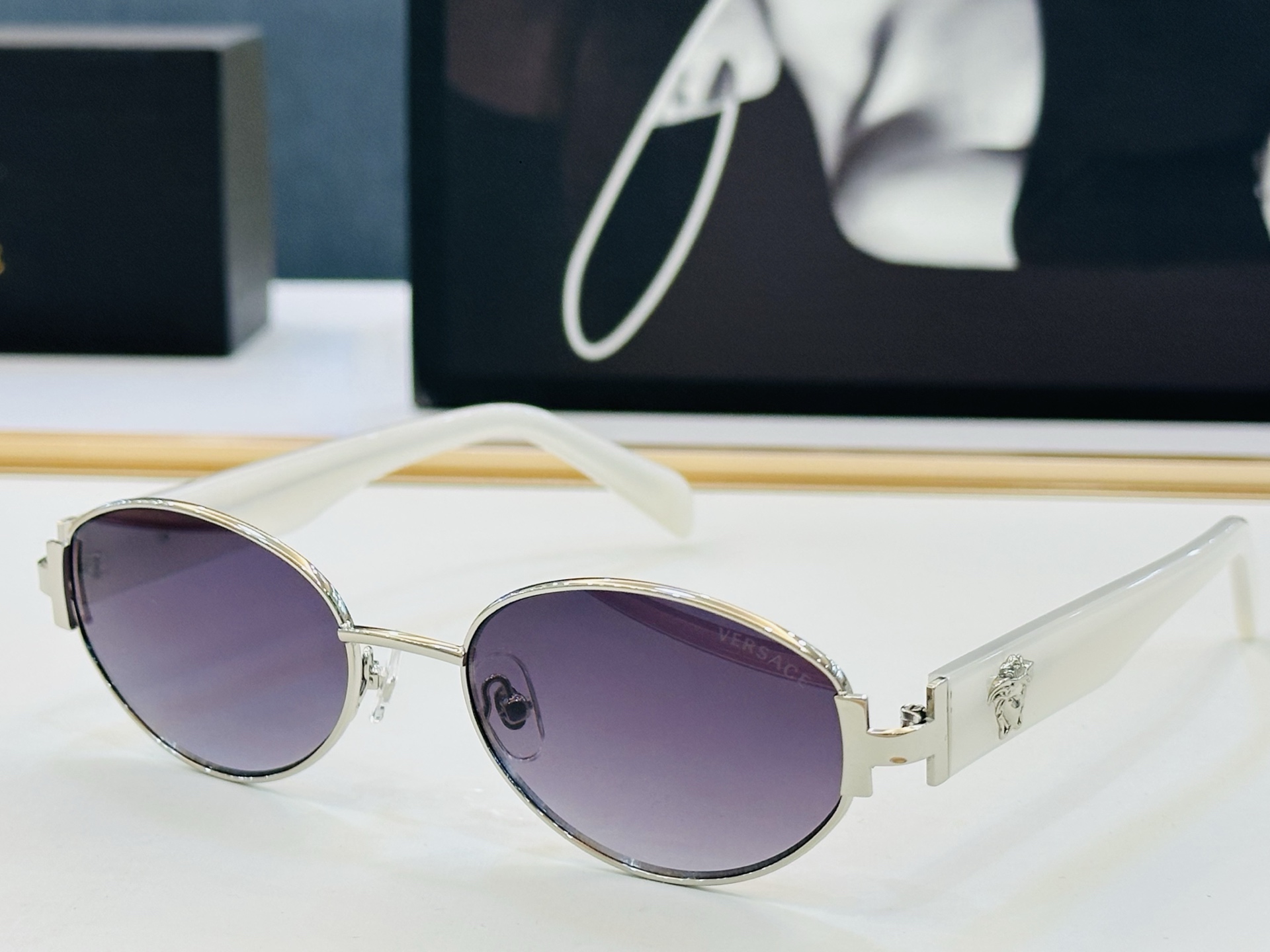 🎉🎉范思家 VERSACE✨VE2395 Size：53口18-140  ✨L有范