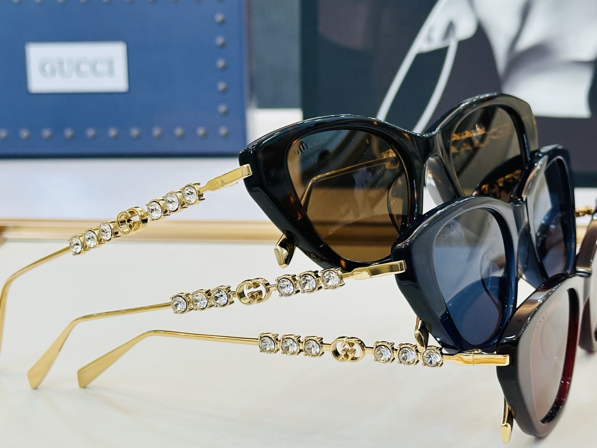 GUCC* 古家 GG1968S 🐝🐝系列 Size：50口19-140 🍁🍁 W超绝品质 。