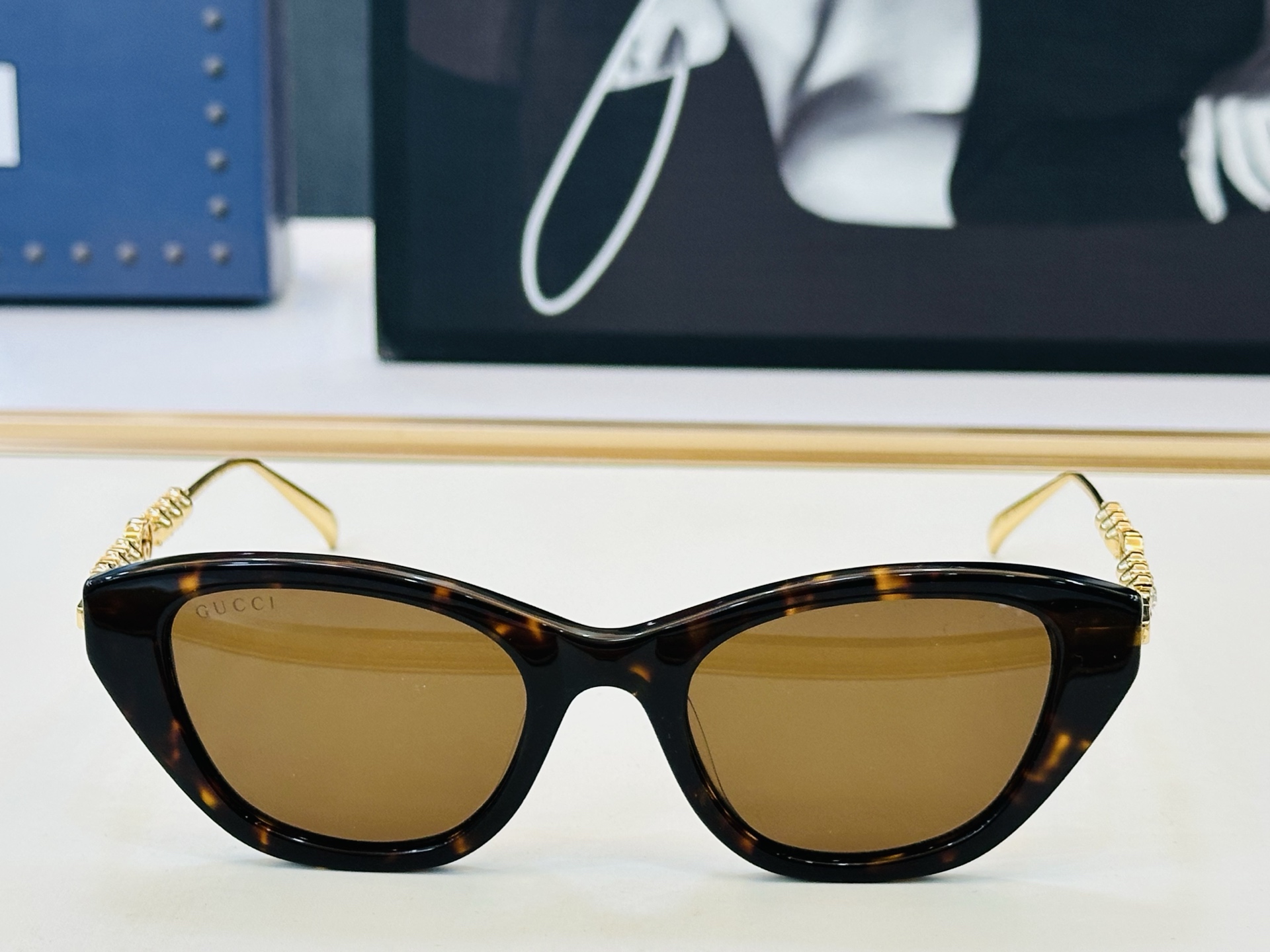 GUCC* 古家 GG1968S 🐝🐝系列 Size：50口19-140 🍁🍁 W超绝品质 。