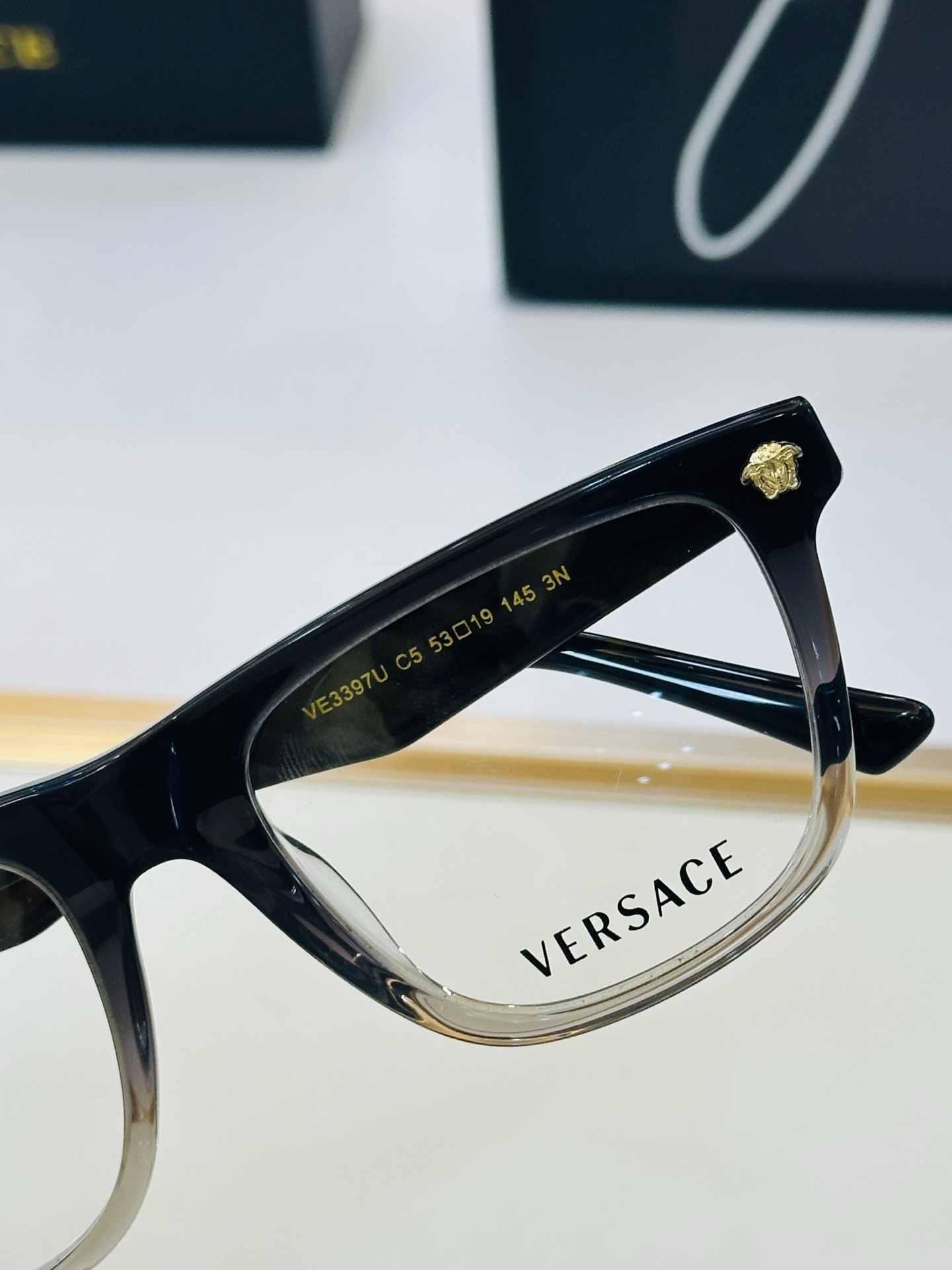 🎉🎉范思家 VERSACE✨✨✨MODEL：VE3397U Size：53口19-145     ✨J有范 