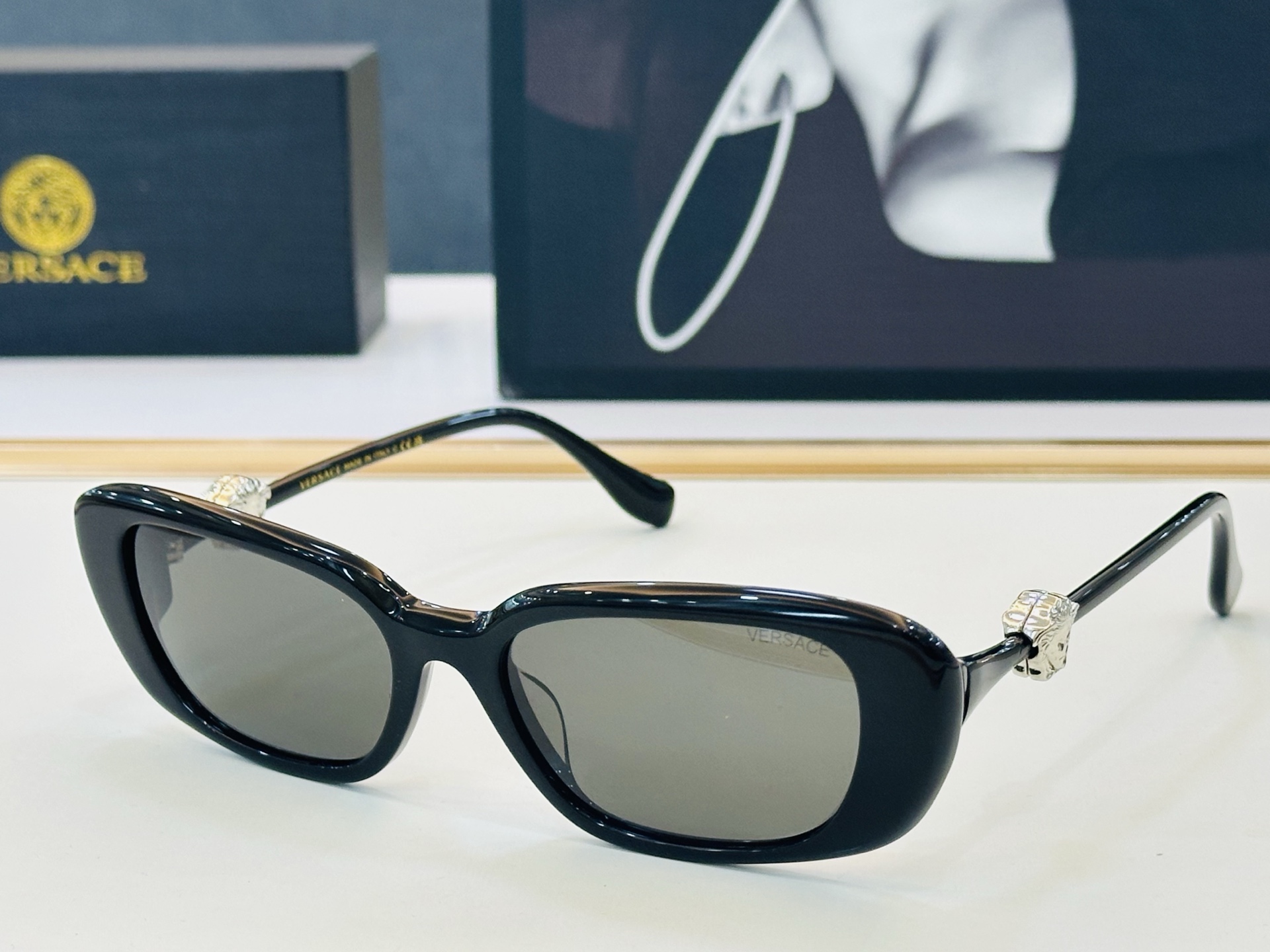 NO:897430,Fan Sijia VERSACEMODVE4504 Size57 mouth 18-145 J Youfan glasses sunglasses sunglasses, glasses,versace,versace19860909范思家 VERSACEMODVE4504 Size57口18-145 J有范 眼镜墨镜太阳镜,眼镜,versace,versace,glasses