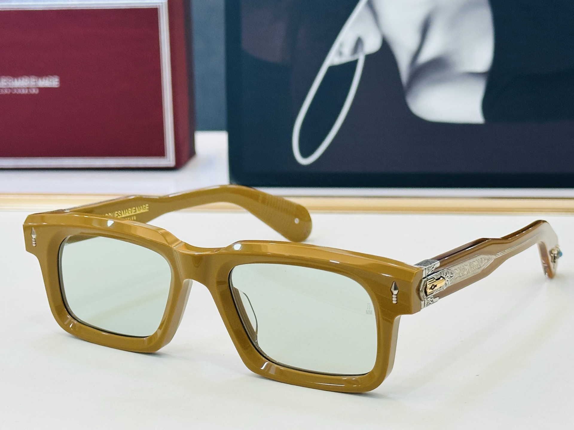 JACQUES MARIF 日本手工眼镜 镜框採用上板材打造出  SIZE：50口20 H高品质 