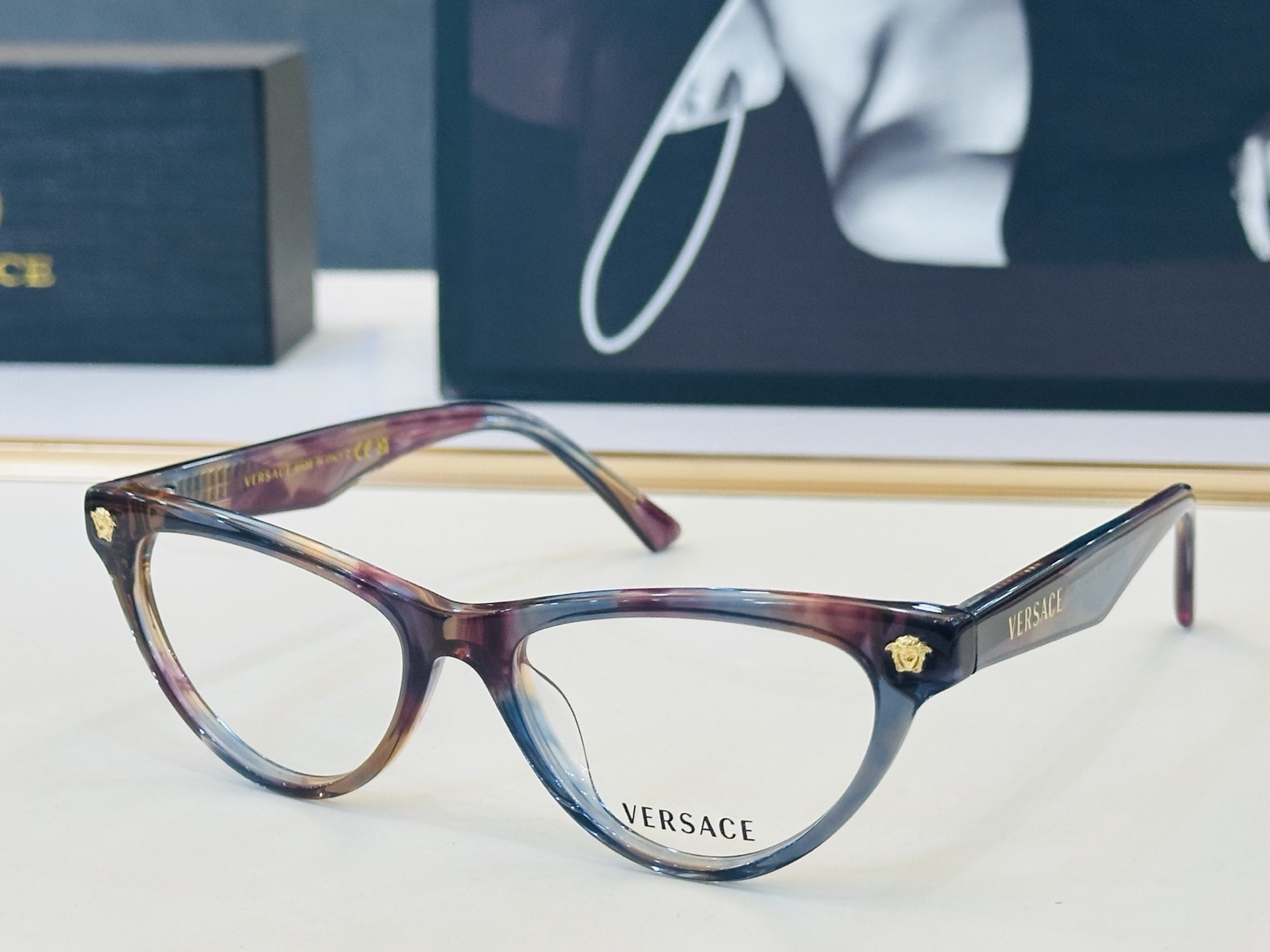🎉🎉范思家 VERSACE✨✨✨MODEL：VE3364U Size：52口17-145     ✨J有