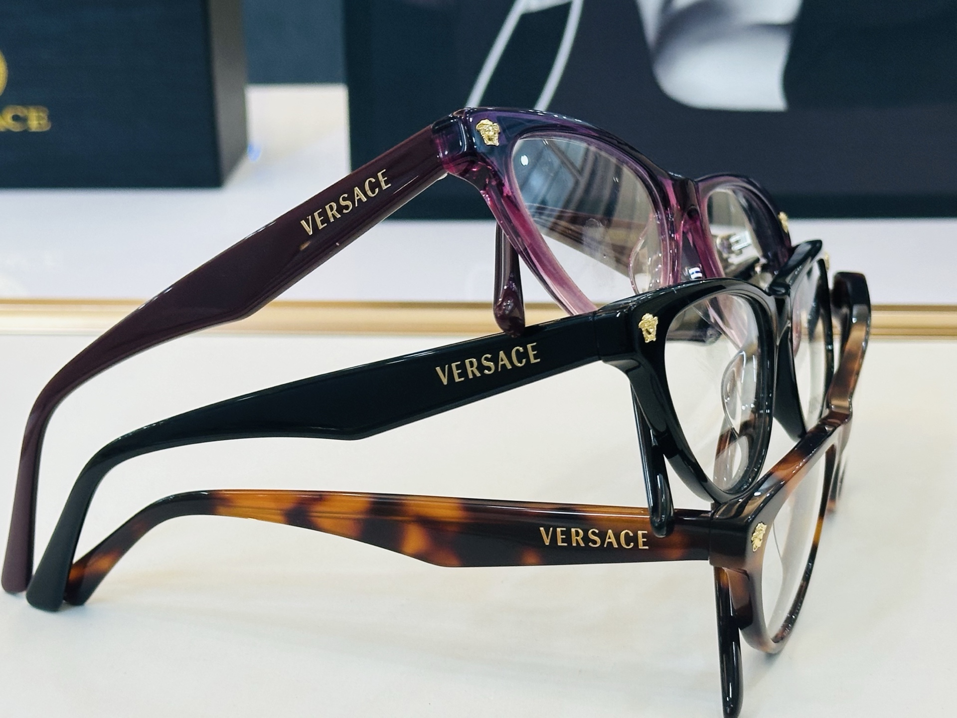 🎉🎉范思家 VERSACE✨✨✨MODEL：VE3364U Size：52口17-145     ✨J有