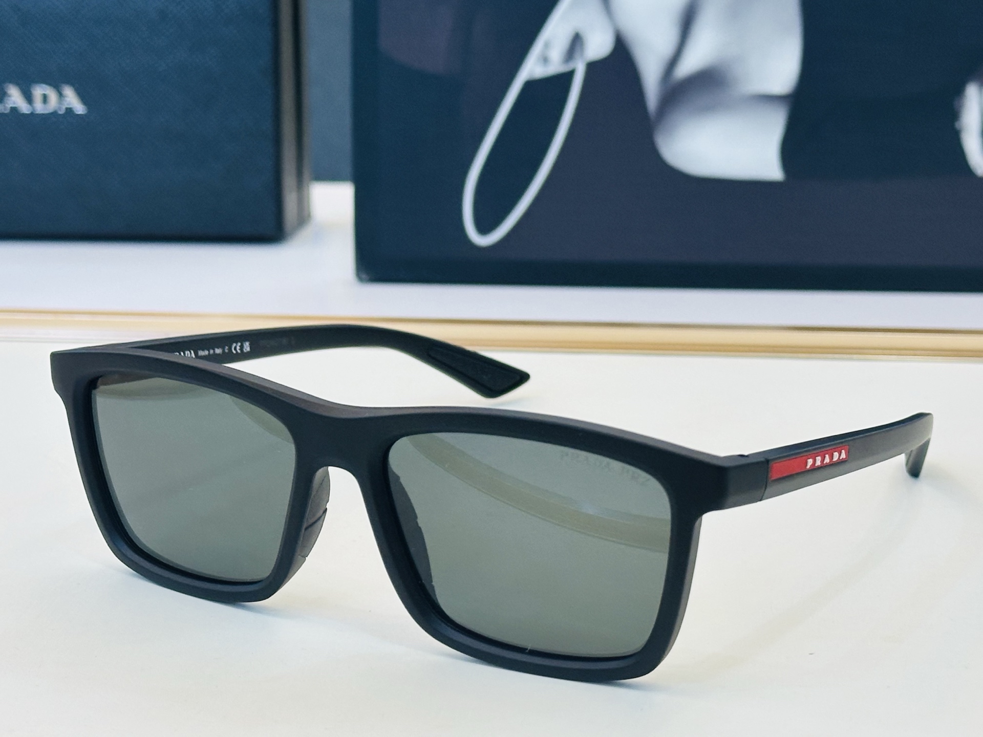 NO:897506,PRAD*Pujia VPS 01T Size 57 mouth 17 - The eyewear series is exquisitely made to highlight your unique personality W. The latest popular models are glasses, sunglasses, sunglasses, glasses, prada, prada19860909PRAD*普家 VPS 01T Size57口17- 眼镜系列堪称精湛制作 彰显独特个 W 最新推出火爆款 眼镜墨镜太阳镜,眼镜,prada,prada,glasses