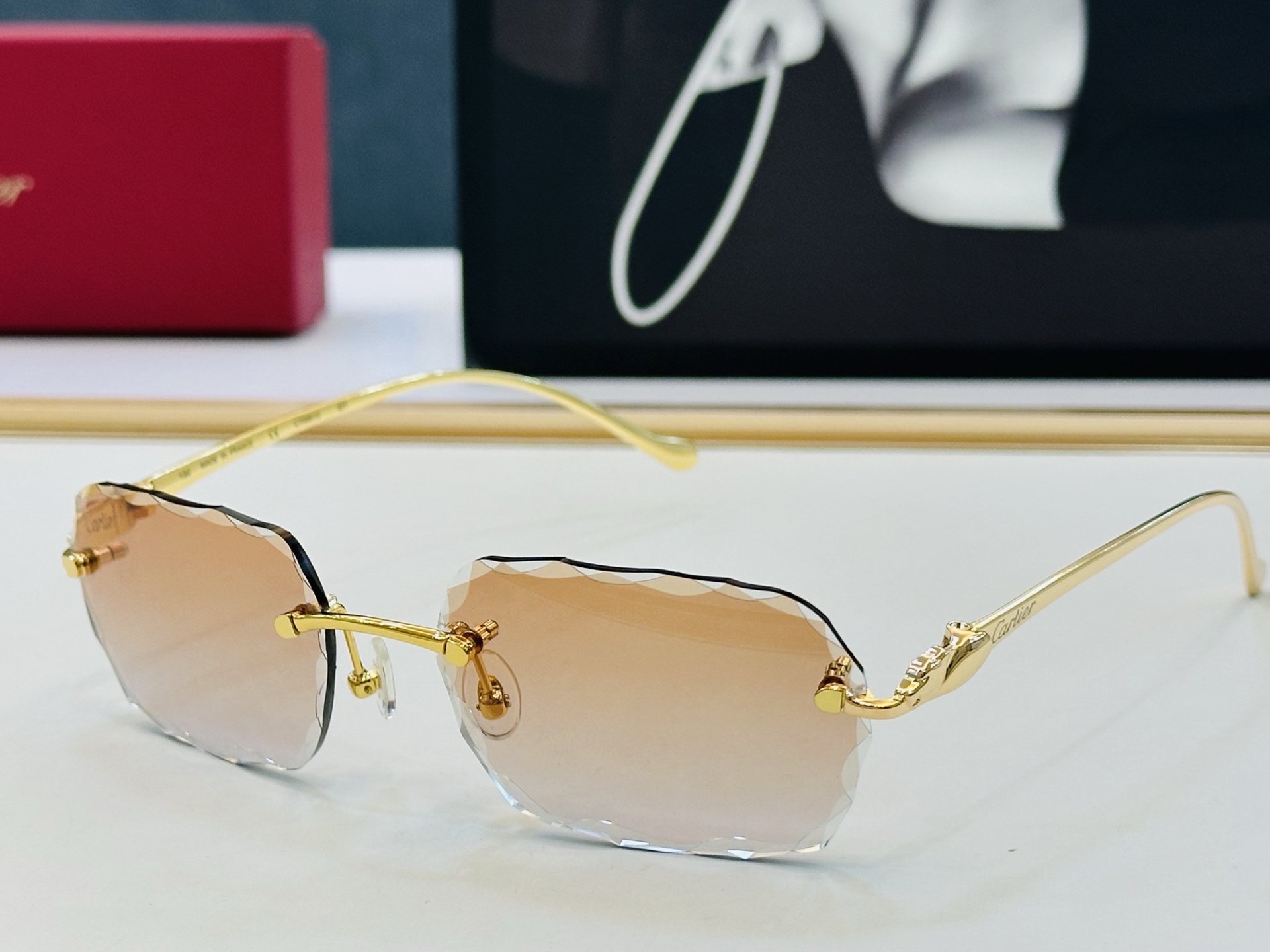 🆕 原版Cartie* 卡家 官网经典款 太阳镜 CT0061 Size：57口16-130 电镀工艺精