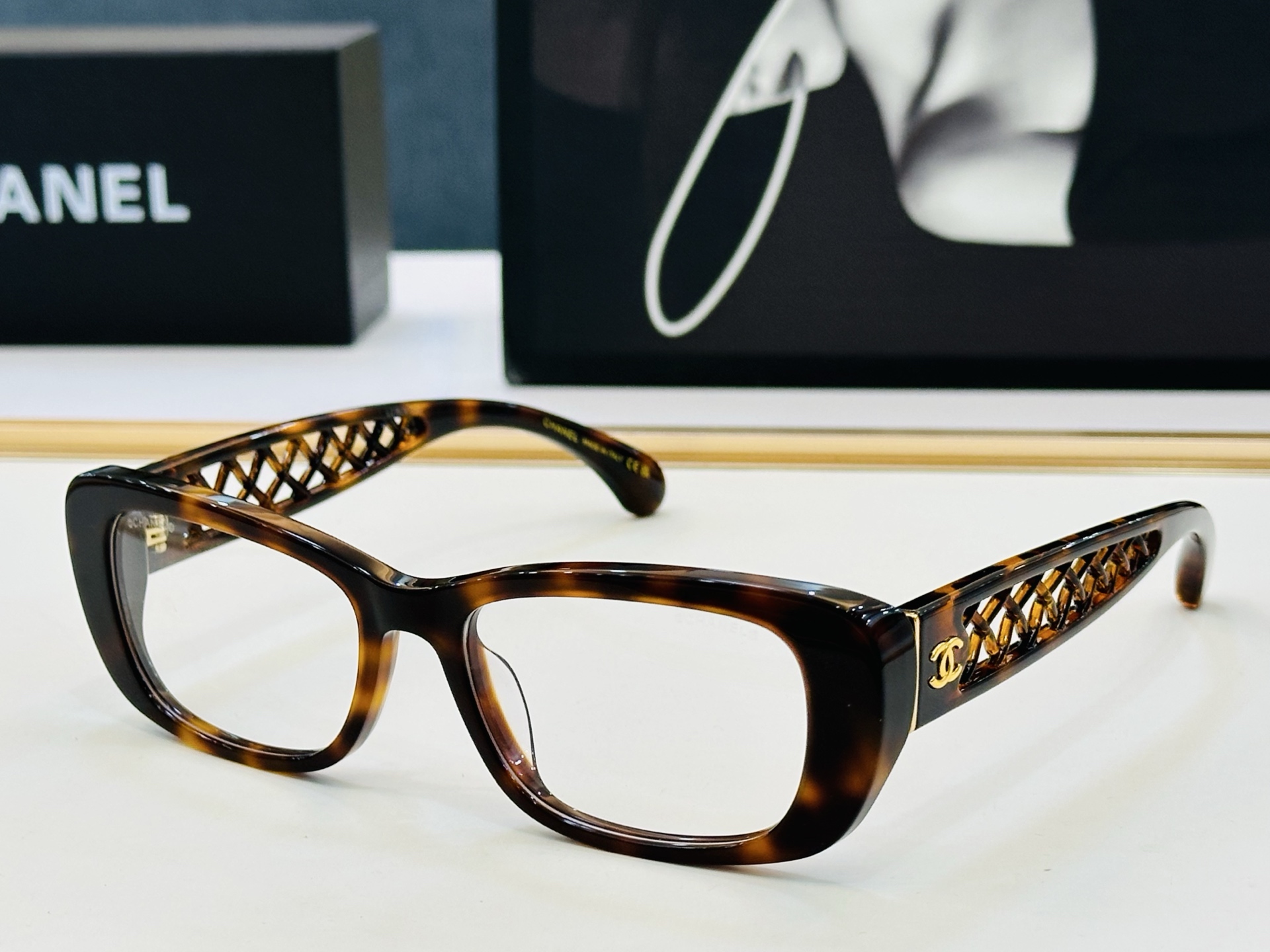 【CHANE*/香家】MODEL: CH3518 💅🏻☝👓完美品质 Size：54口17-135 💋独特