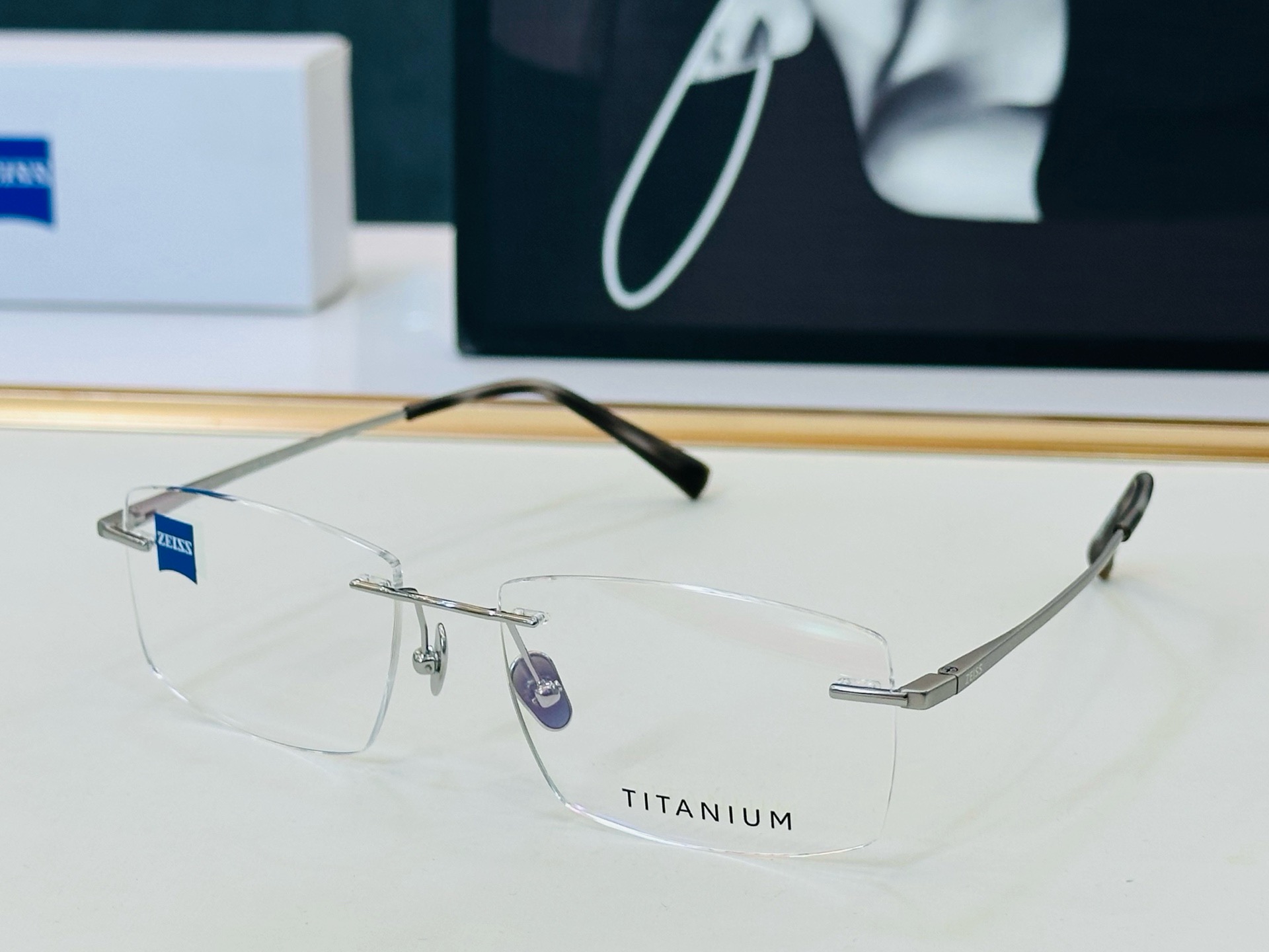 💫✨蔡*司 ZEI*SS 纯钛（TITANIUM）原单高品质光学镜💍💫Model: ZS-60003 💍