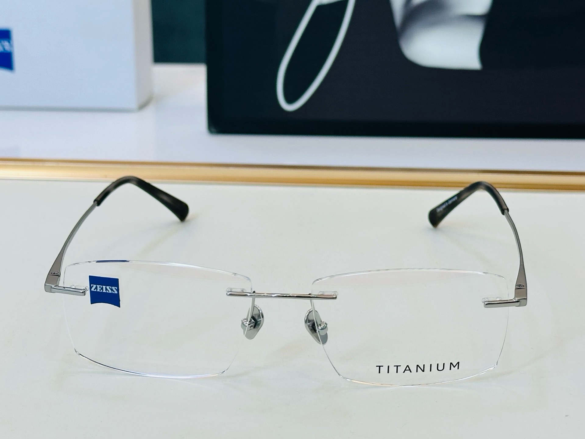 💫✨蔡*司 ZEI*SS 纯钛（TITANIUM）原单高品质光学镜💍💫Model: ZS-60003 💍