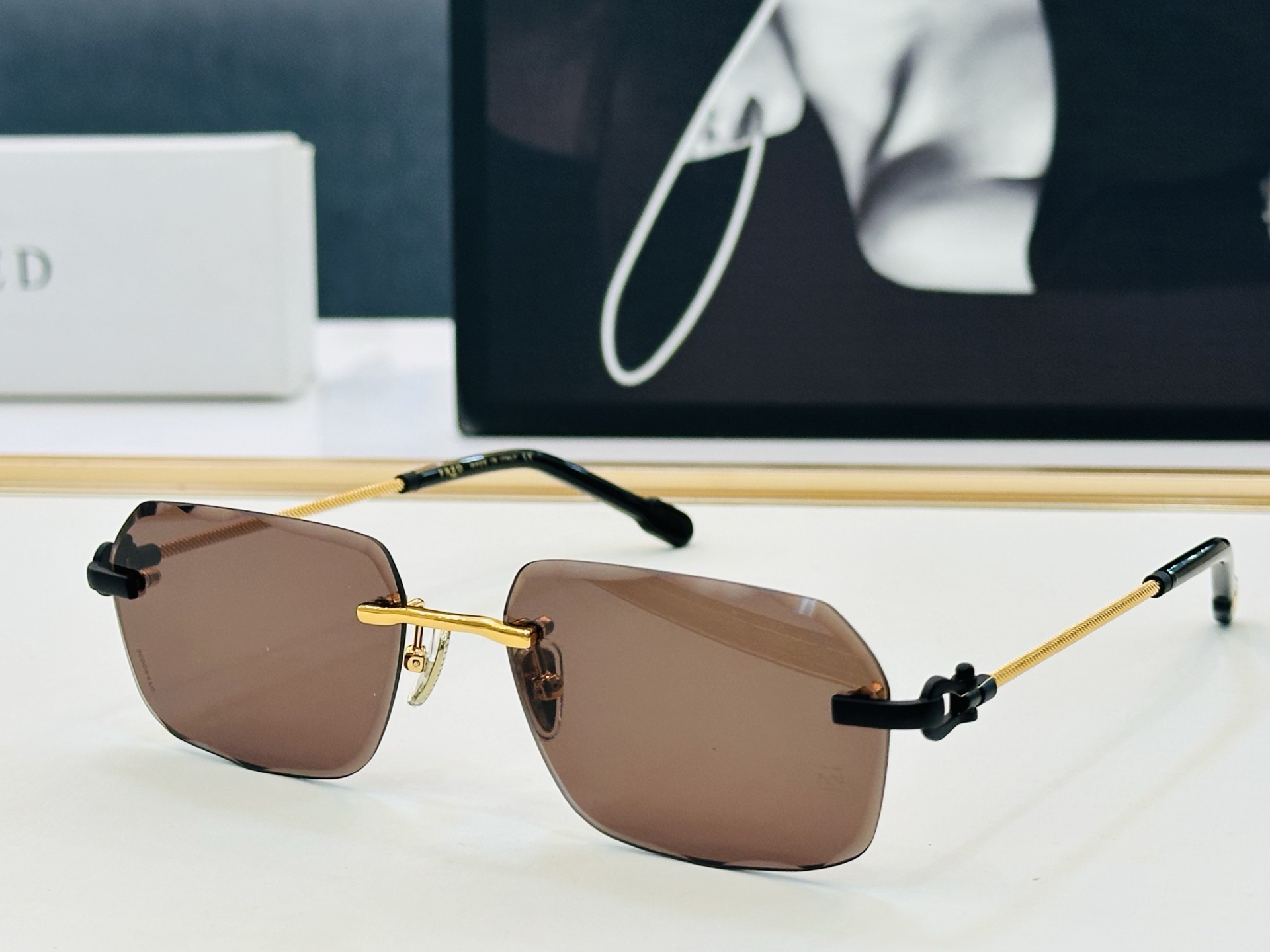 🔺FRED🔻法兰 FG75120U Size：57口17-140  醒目品牌logo🔝🔝b上脸超美 太阳