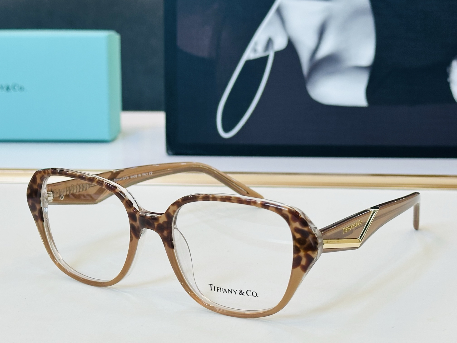 蒂芙家 Tiffany & CO. TF5069  Size：52口19-145 时尚太阳镜架 👍L多色