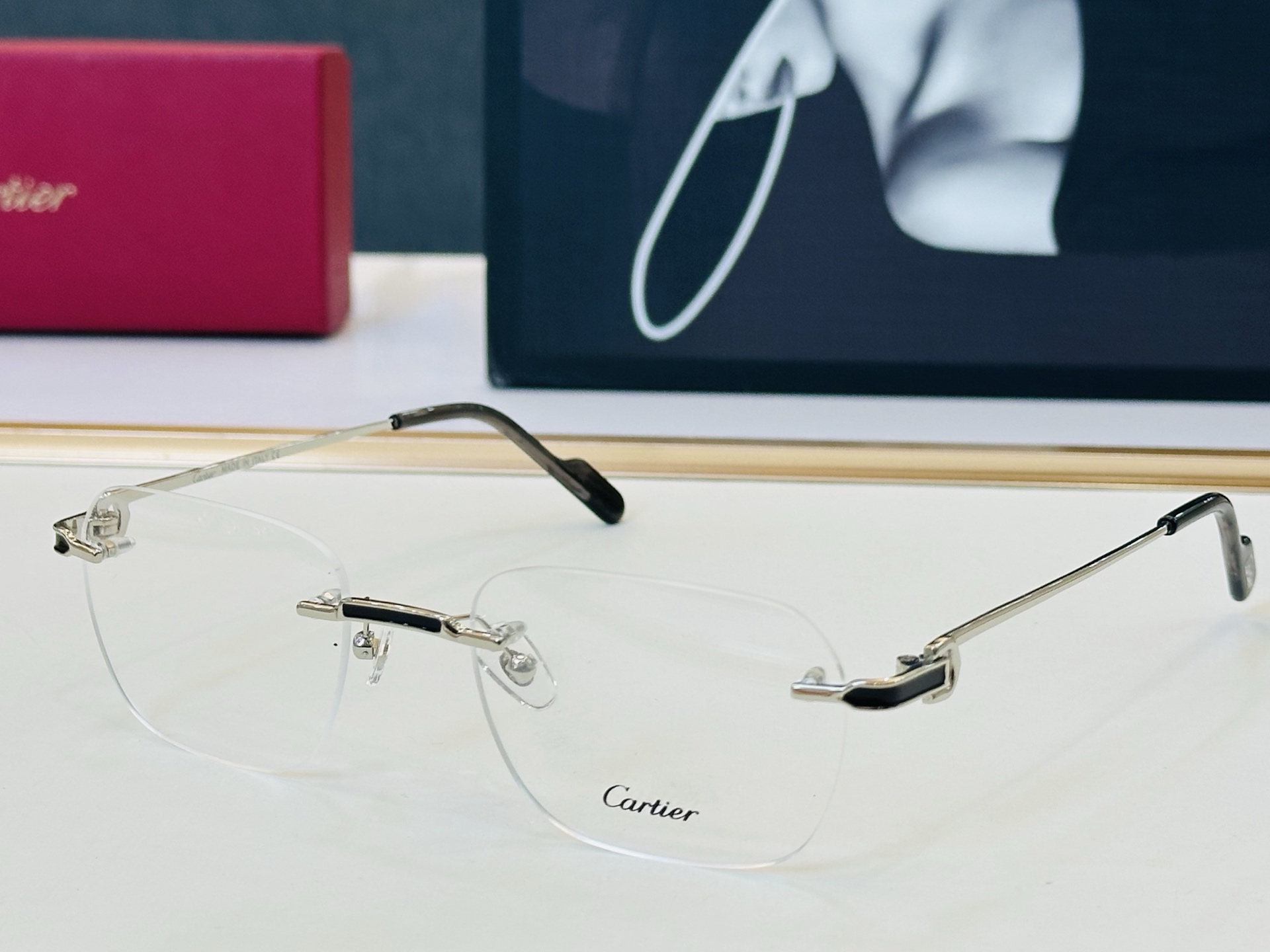 Cartier-卡家 ✨CT03430 Size：54口21-140  不挑脸型 简约大气 时尚休闲 👌