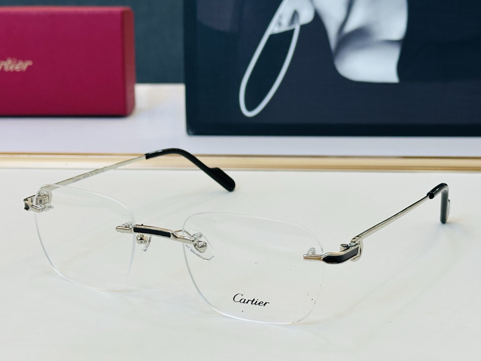 Cartier-卡家 ✨CT03430 Size：54口21-140  不挑脸型 简约大气 时尚休闲 👌