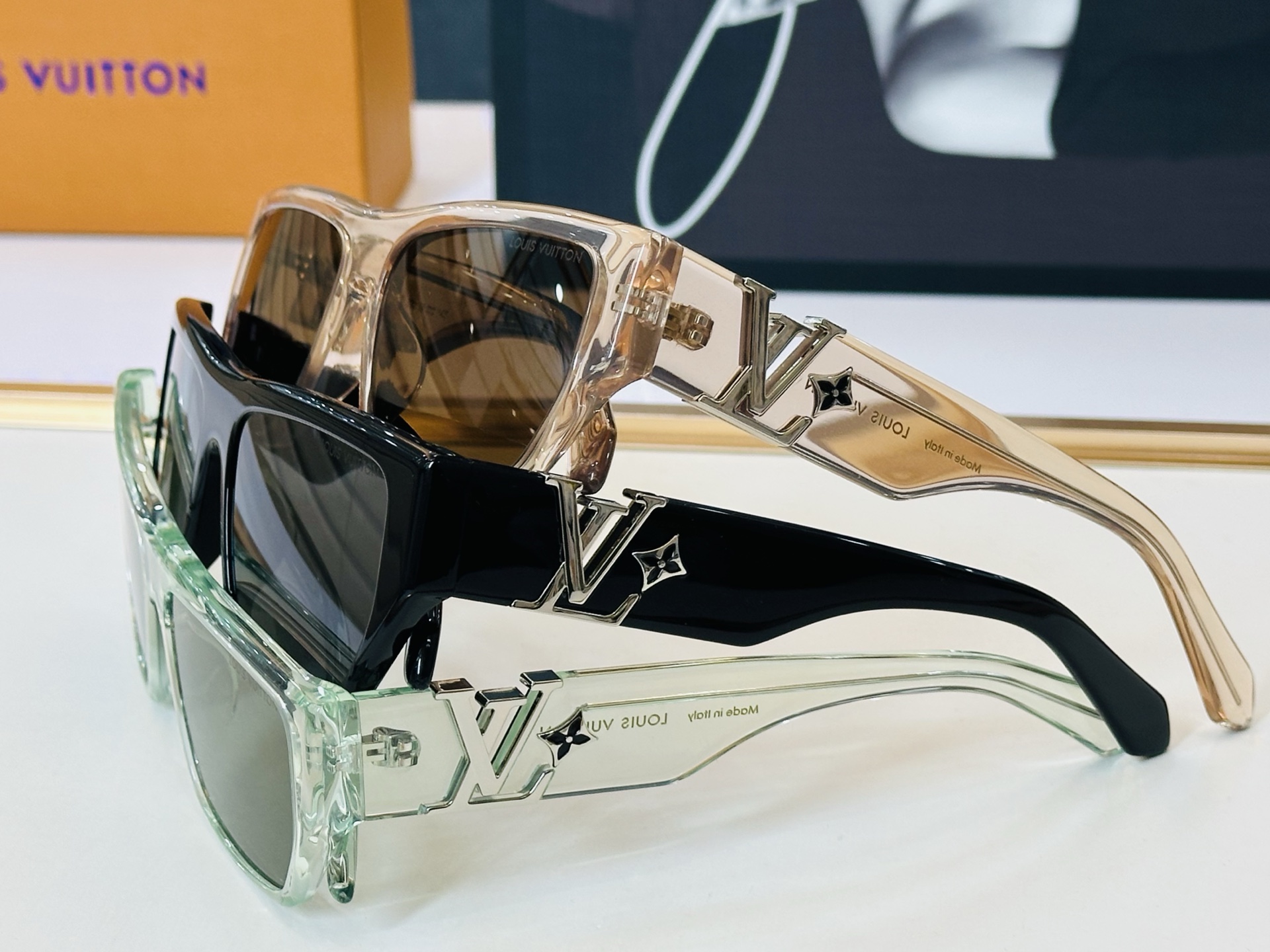 路易家 LOUIS *VUITON 原单高品质 Z2873U Size：57口18-145  皆属上品 FD👌板材框 