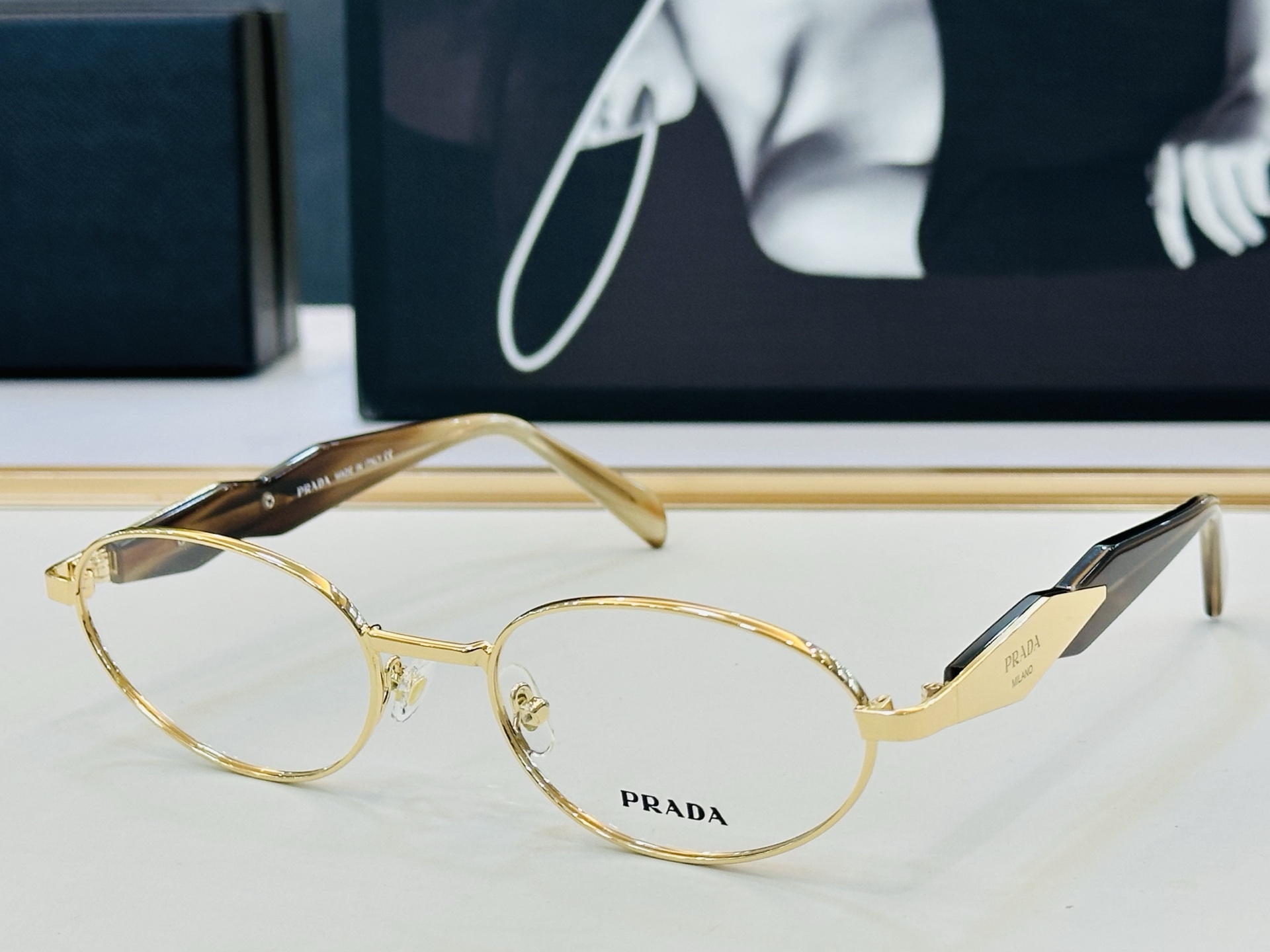 🔺PRAD*🔻普家 PR61ZV Size：56口20-145 眼镜系列堪称精湛制作 彰显独特个 L最新推出火爆款 🌤