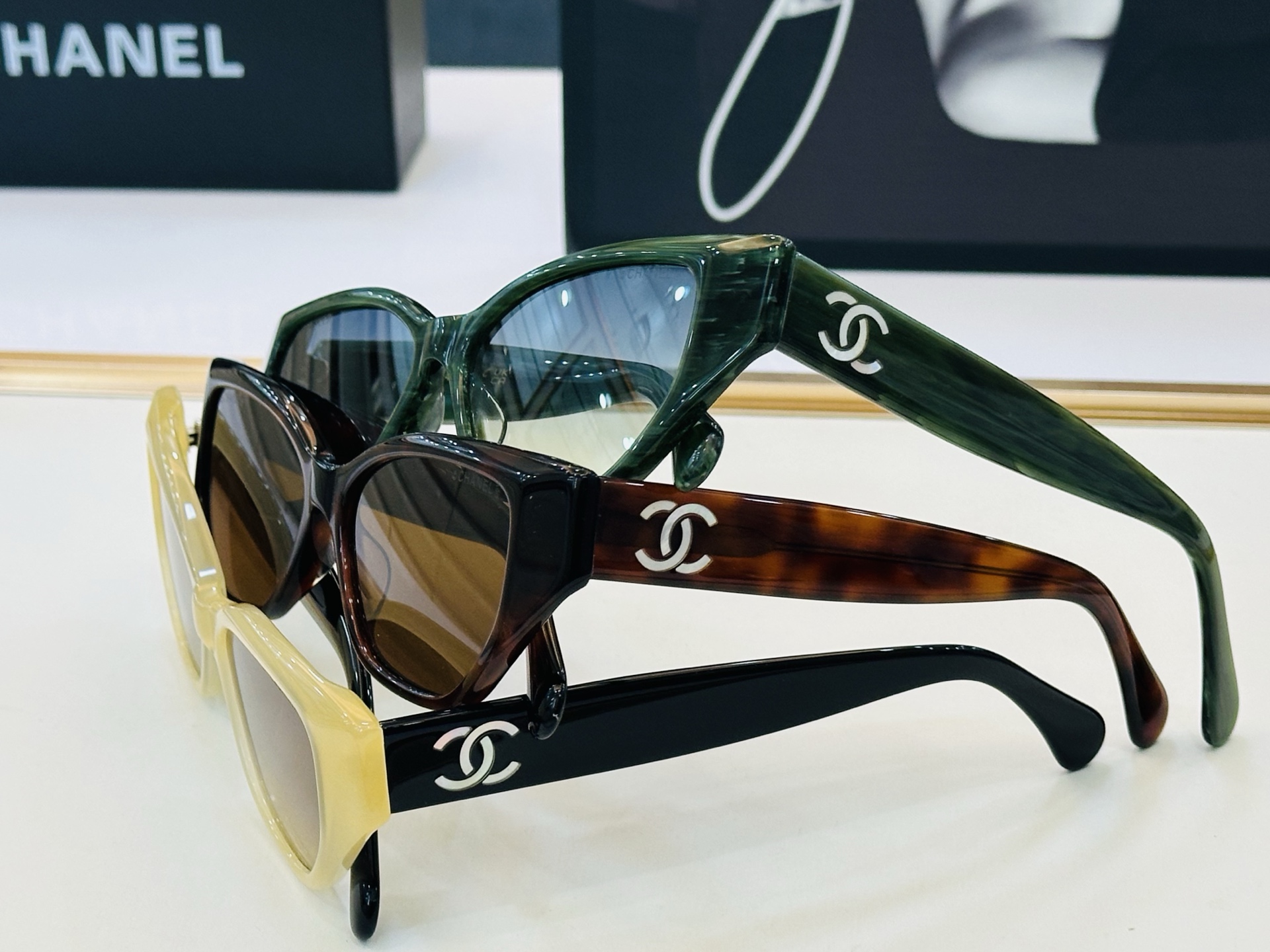 【CHANE*/香家】MODEL: A71765    💅🏻☝👓完美品质 Size：55口15-145 💋独特设计 b💋
