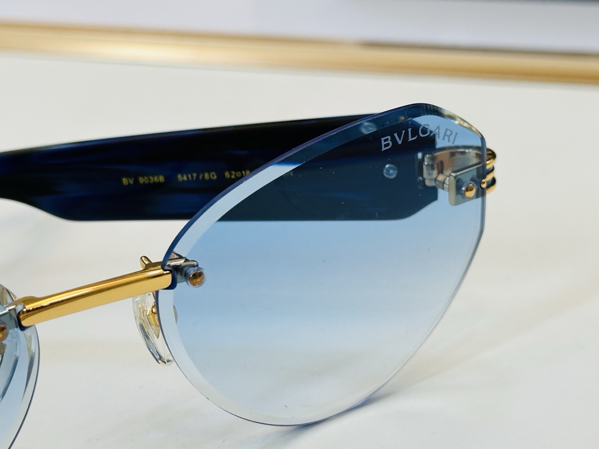 🆕款 官网同售 宝格家 BV9036 👍 Size ：62口18-140 绝对要买😎品质非常完美 K出街必备 