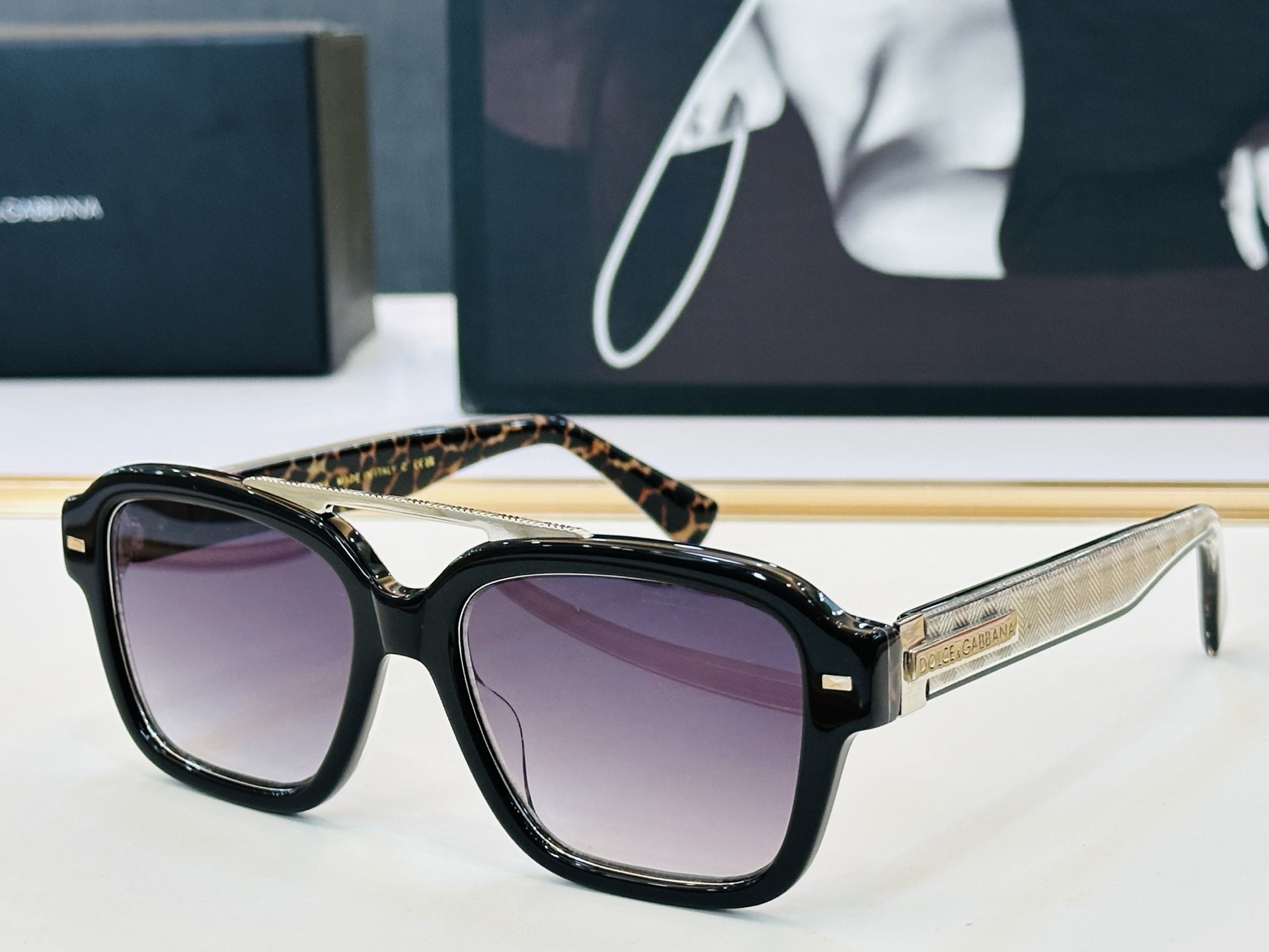 🆕 官网款 🔺DOLCE&GABBAN*🔻杜嘉班*纳新品 DG2214 Size：55口18-145 新颖独特众多颜色🔝